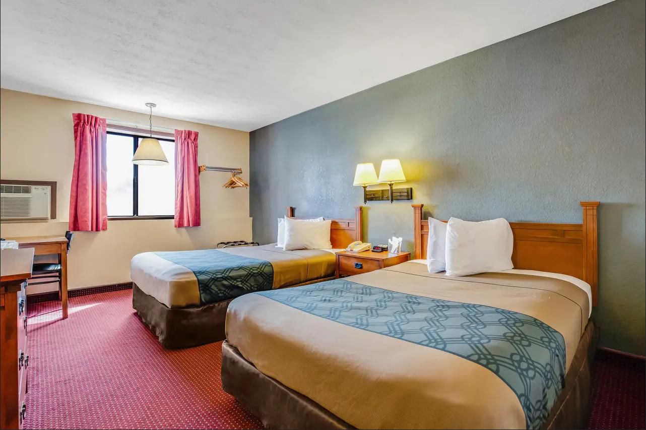 2 Queen Beds, Nonsmoking