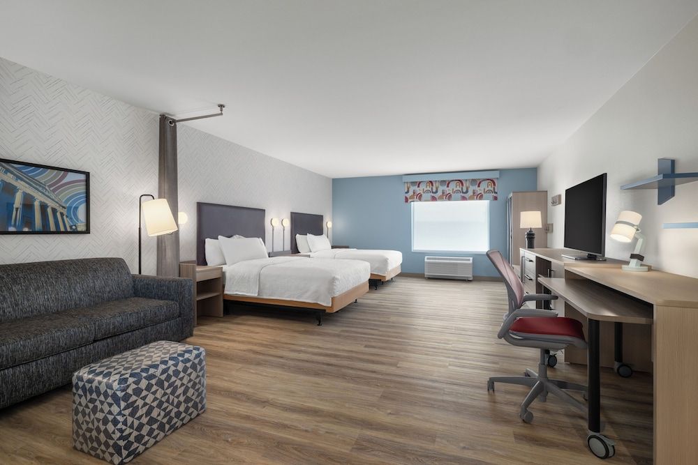 Home2 Suites By Hilton Muncie Studio, 2 Queen Beds, Accessible, Bathtub (Mobility & Hearing) 2