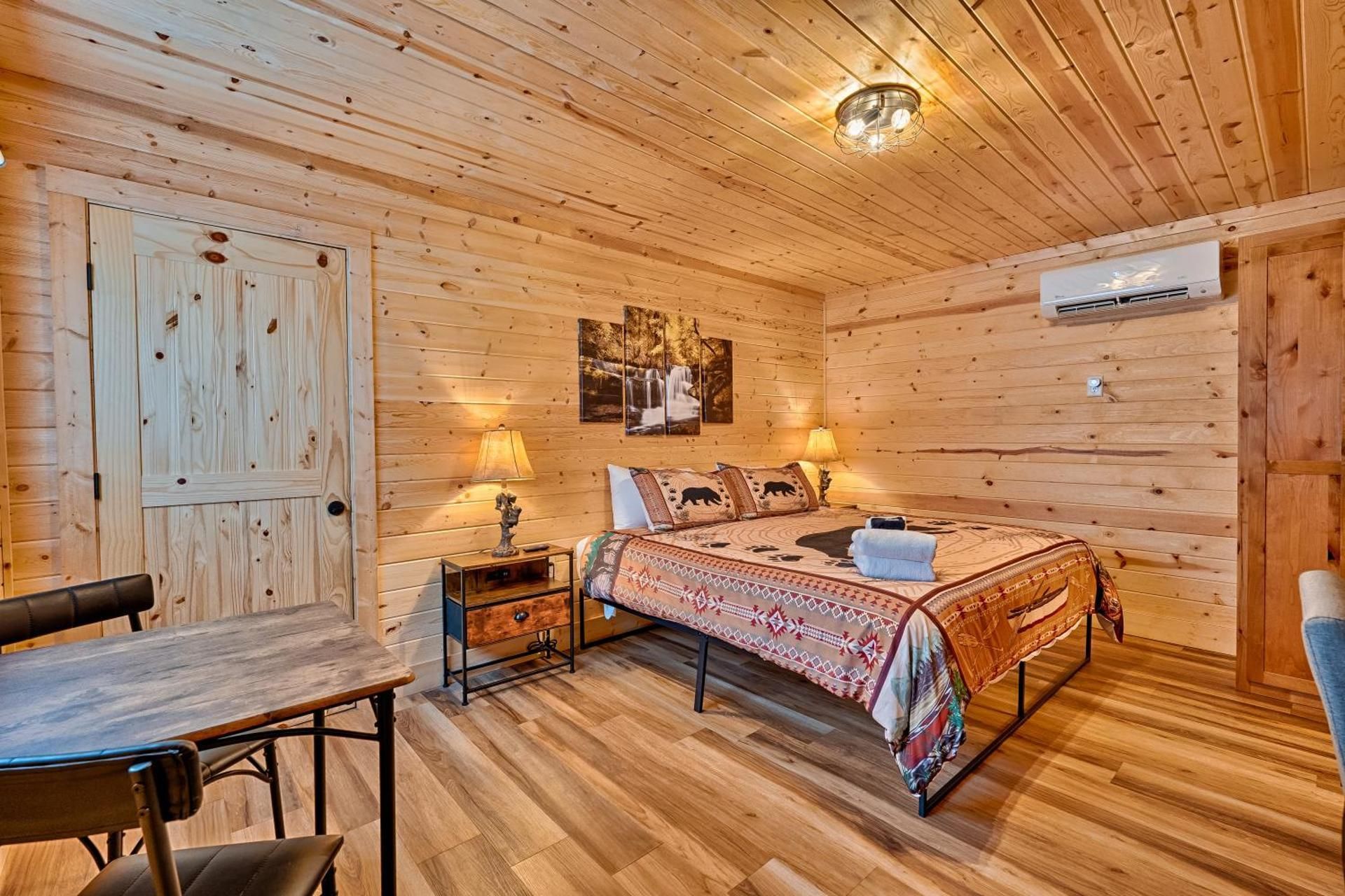 King Room