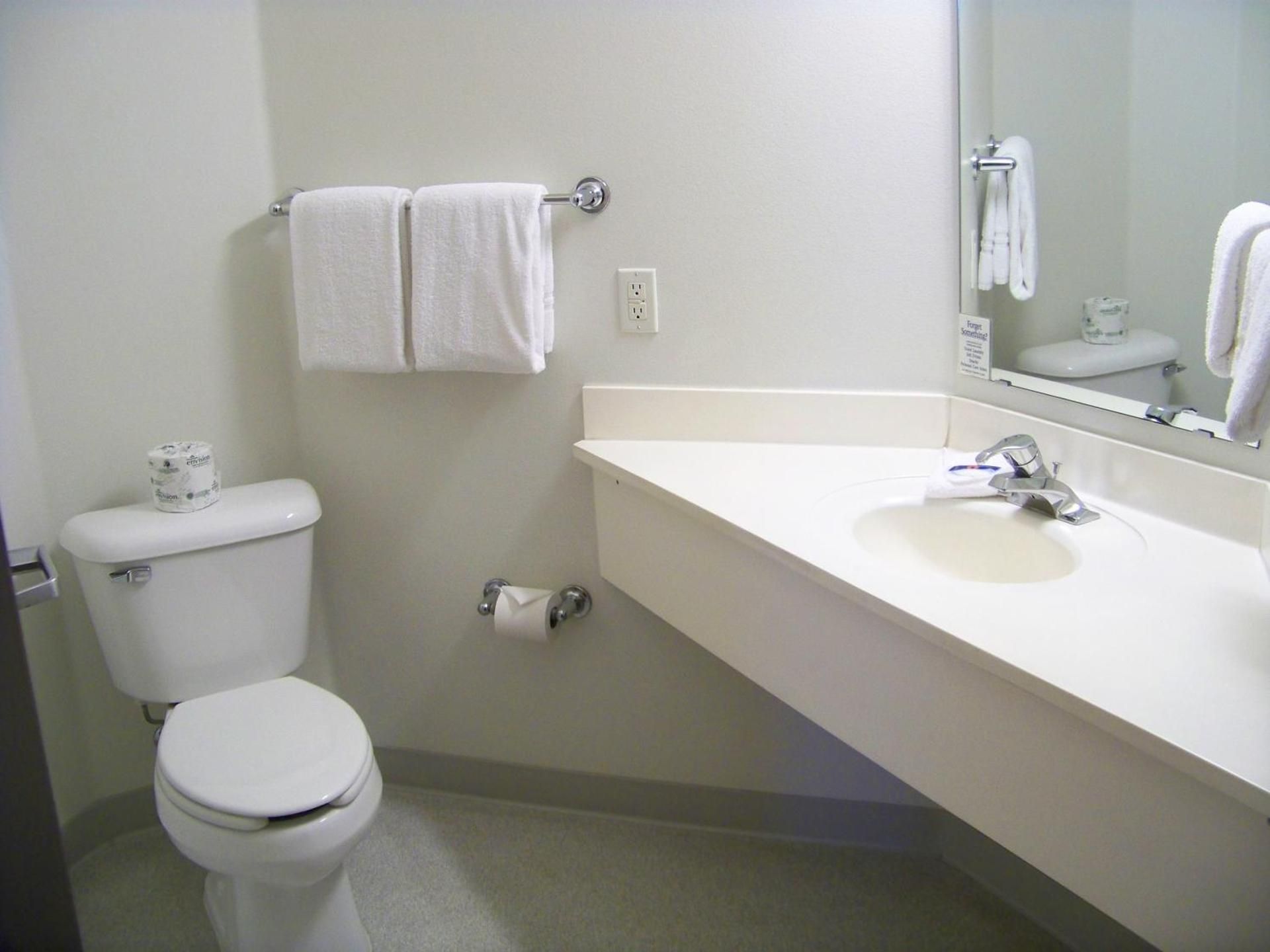 Double Room - Non-Smoking