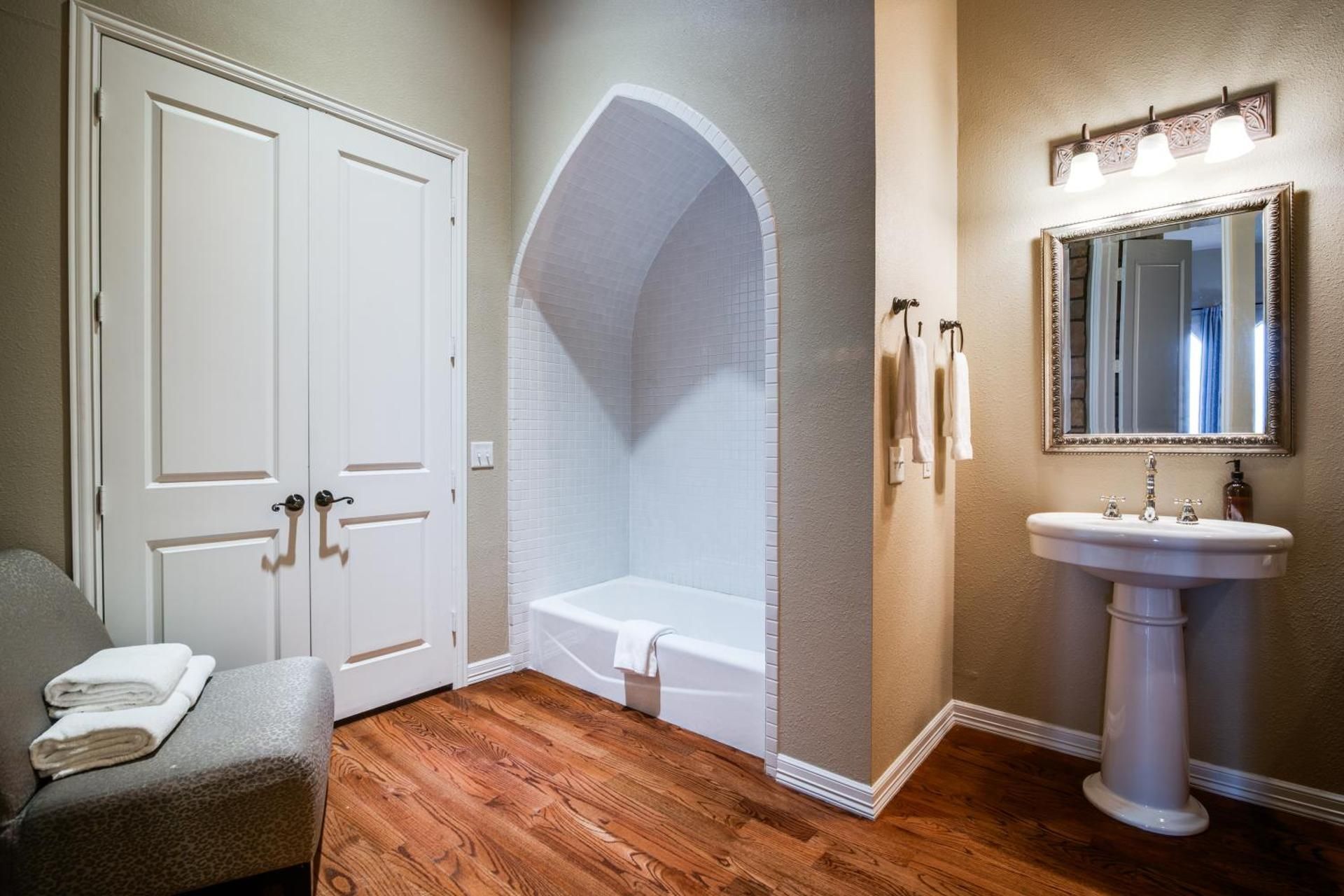 Superior Queen Room