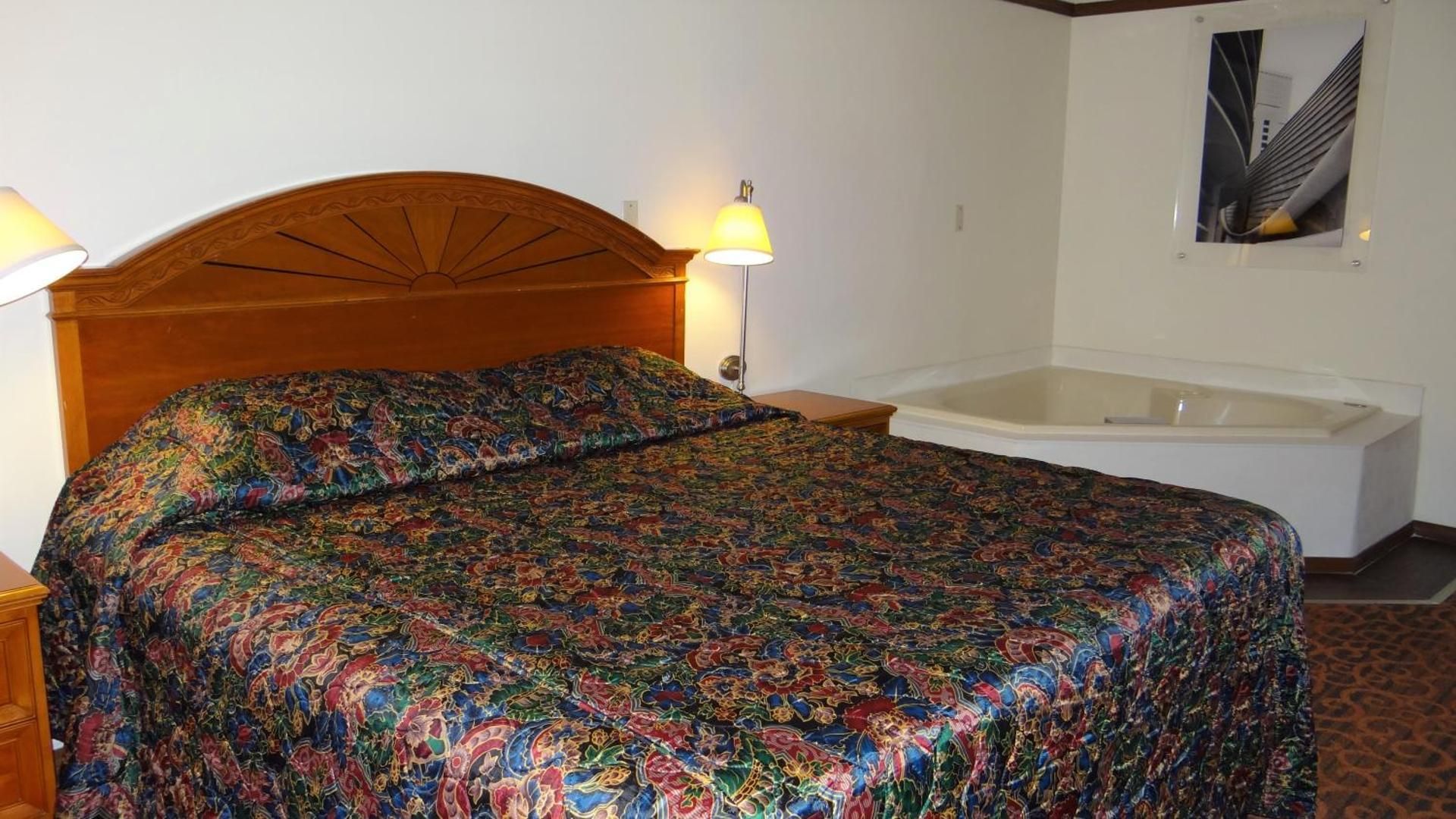 Deluxe King Room