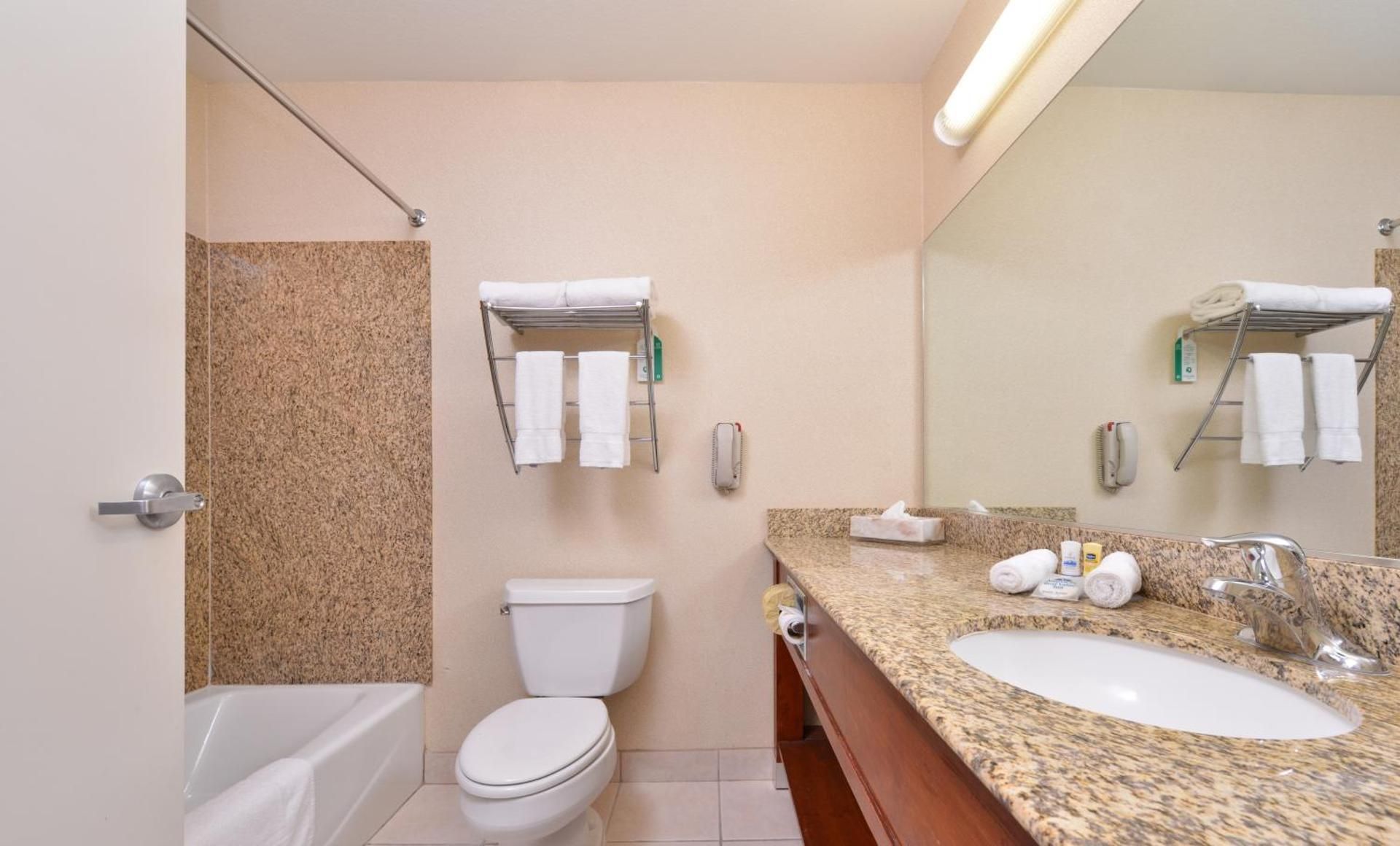 Queen Suite