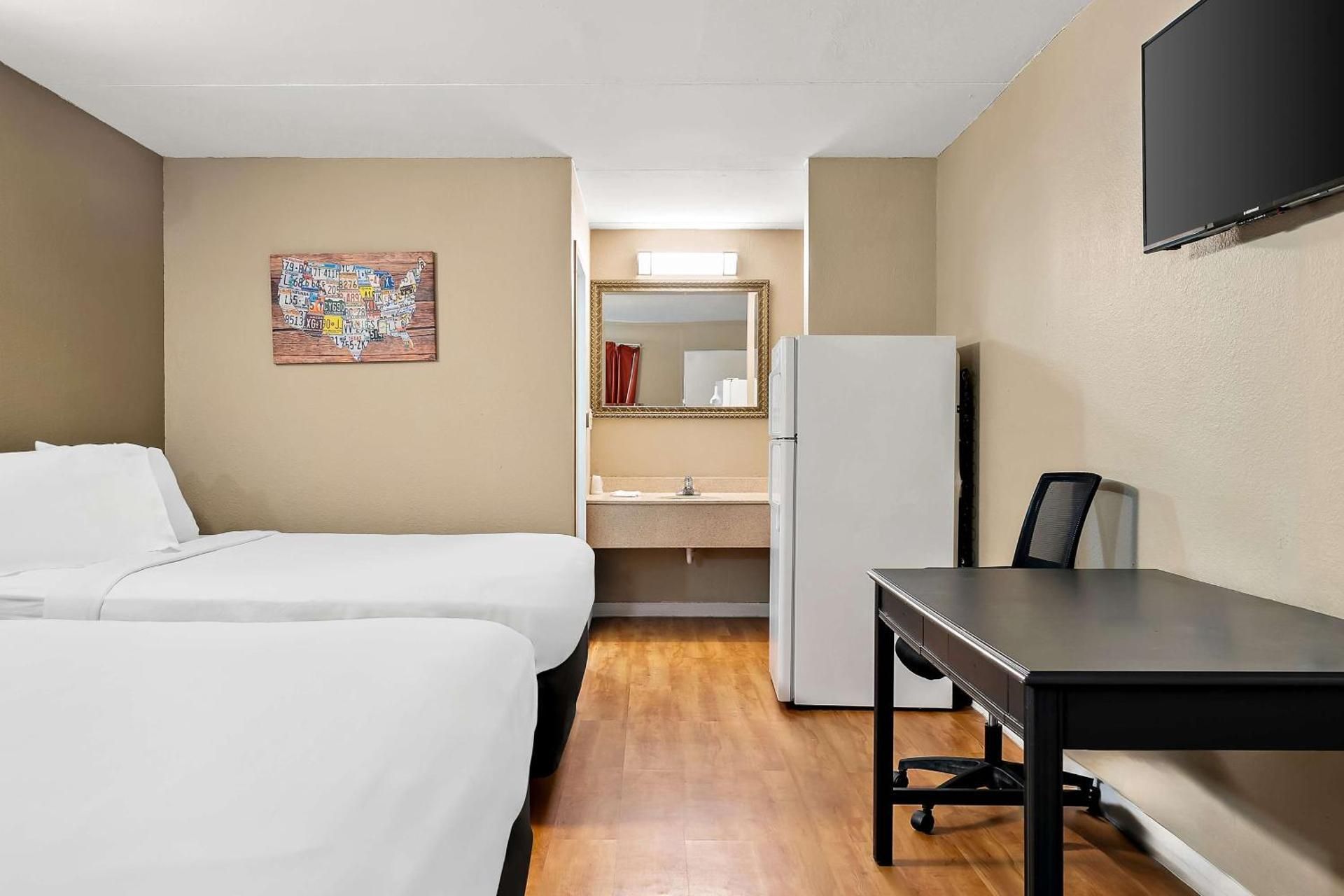 Queen Room with Two Queen Beds - Accessible/Non-Smoking