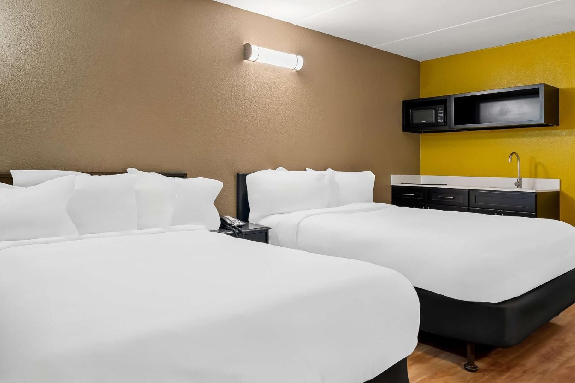 Accessible 2 Double Beds Non Smoking