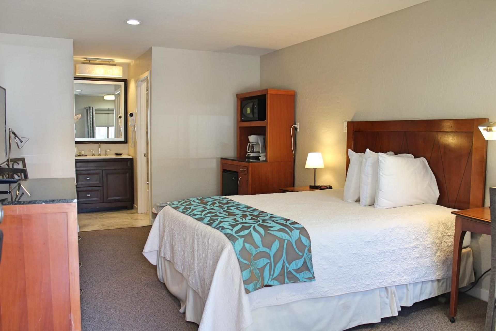 Queen Room