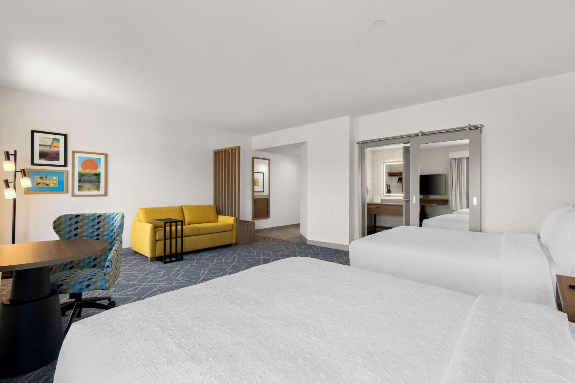 Queen Studio Suite with Two Queen Beds