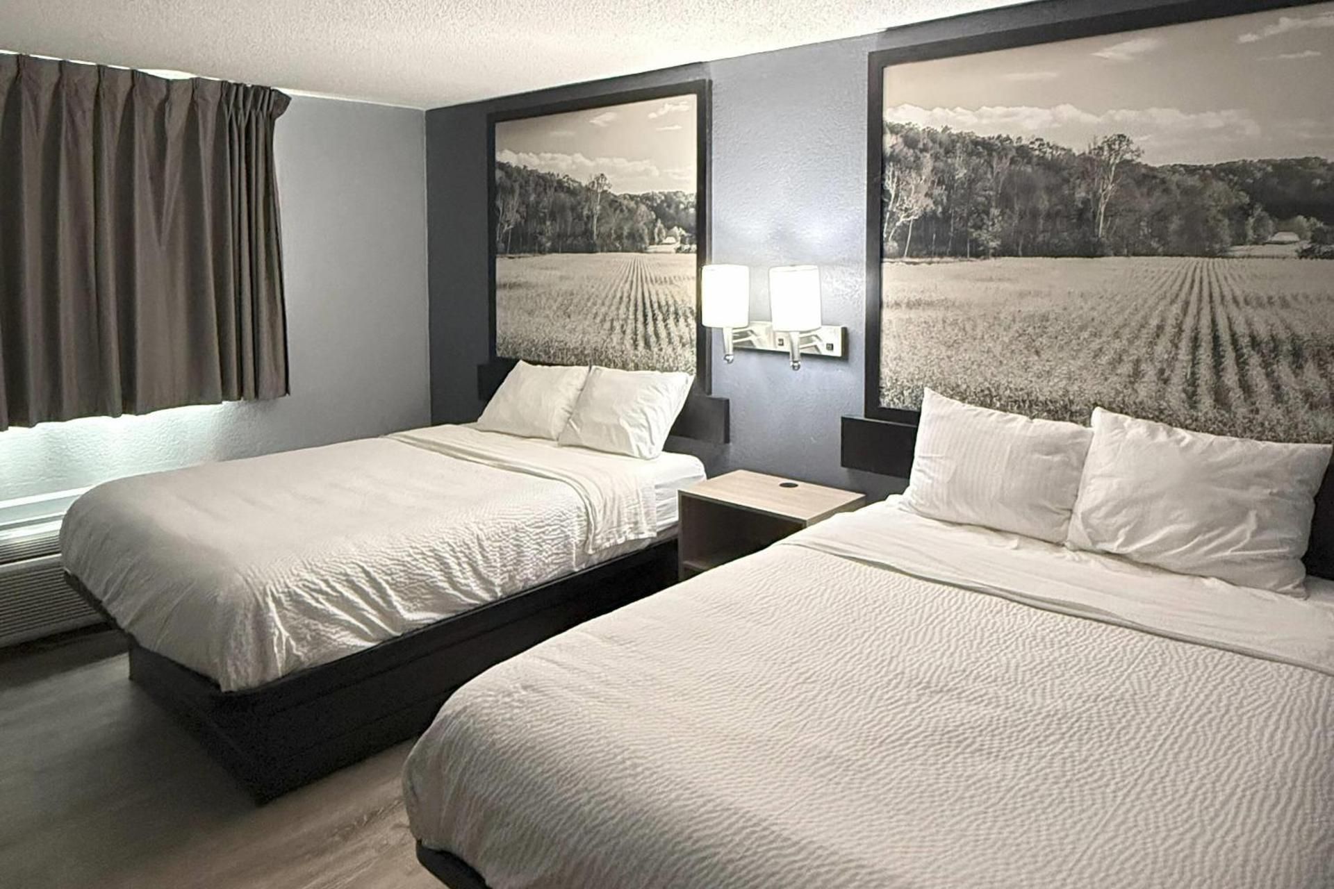 Deluxe Queen Room with Two Queen Beds - Non-Smoking