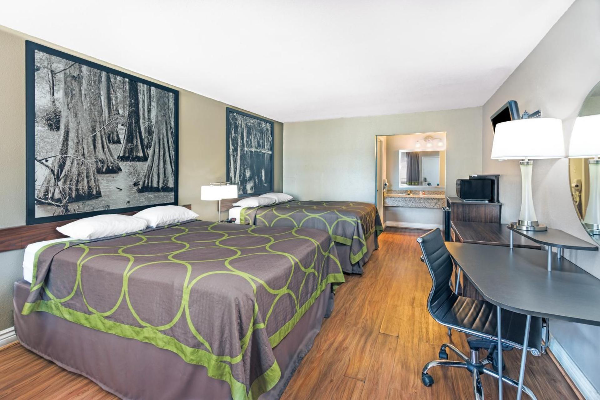 Queen Room with Two Queen Beds - Non-Smoking