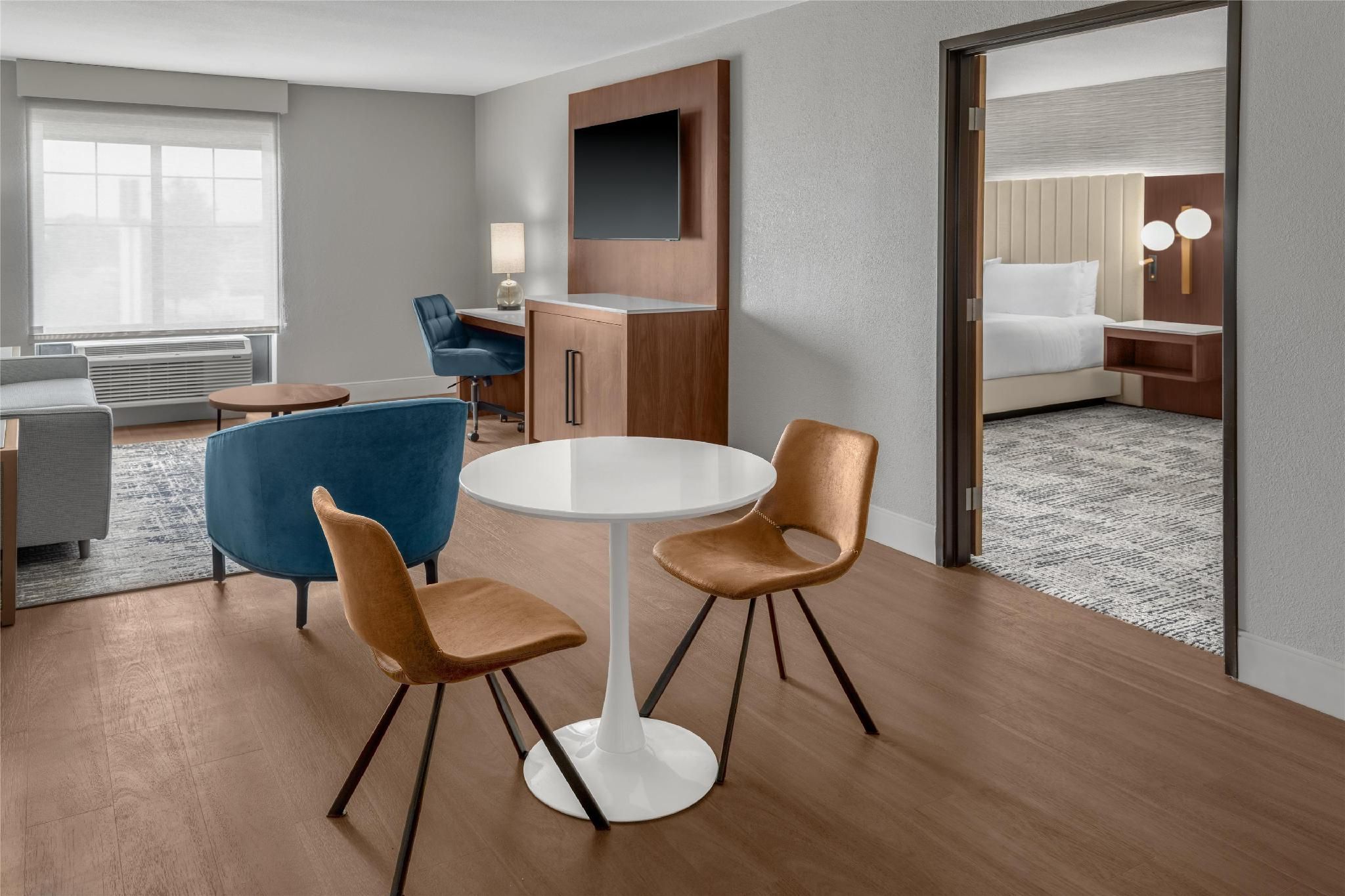 1 KING BED TWO ROOM SUITE