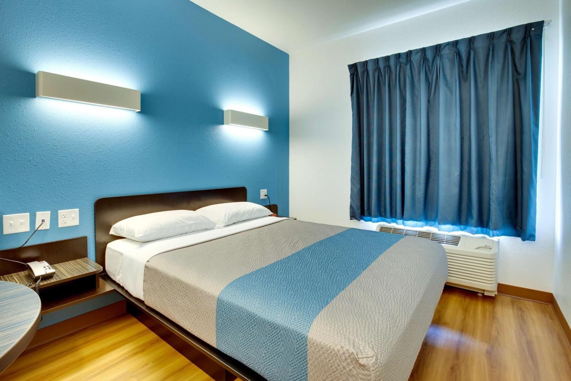 Motel 6 Poplar Bluff, MO Studio - Non-Smoking