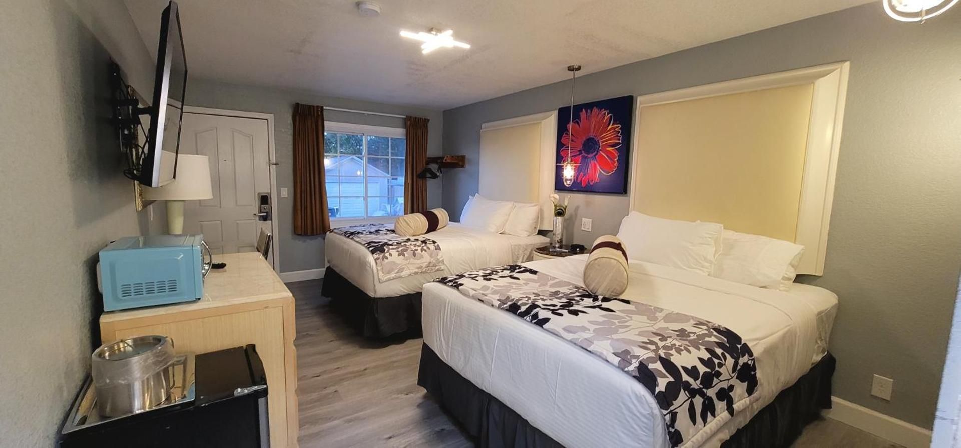 Queen Room
