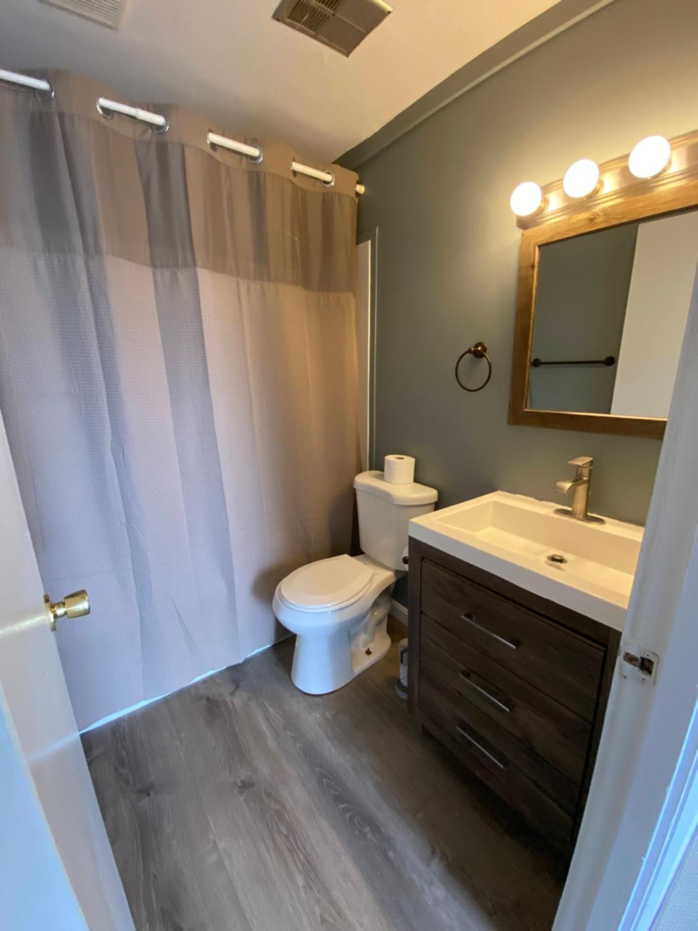Two-Bedroom Apartment Unit 4