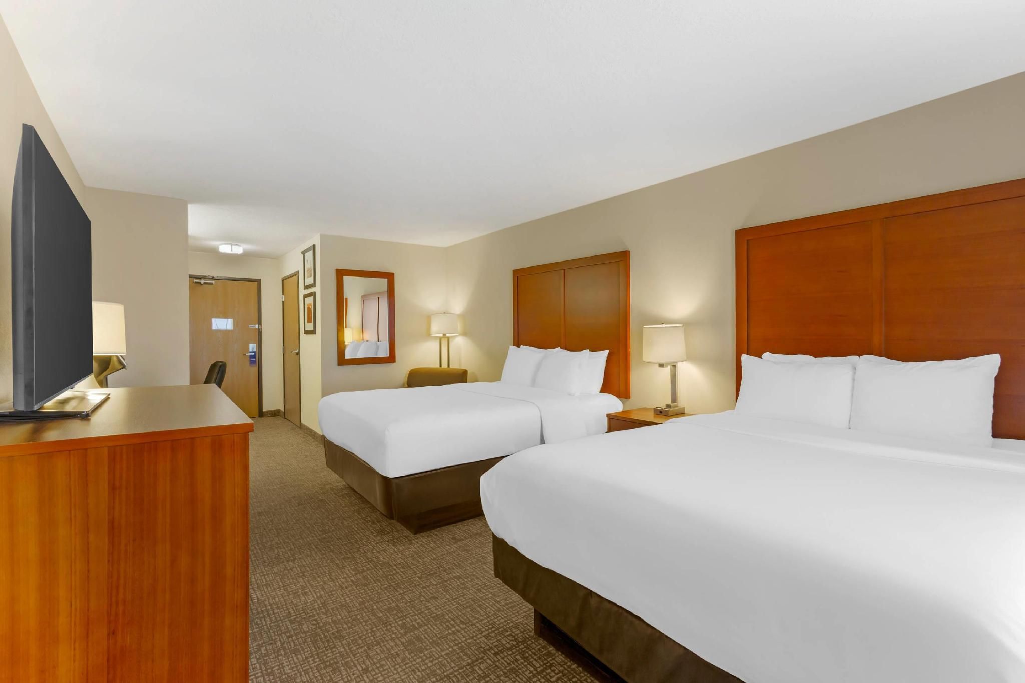 2 Queen Beds Suite Non-Smoking Accessible