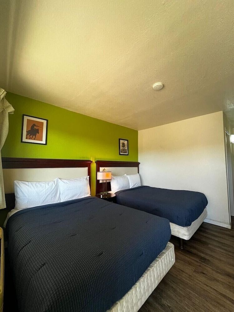Parkside Inn by PHG - Sweetwater Standard Double Room, Non Smoking
