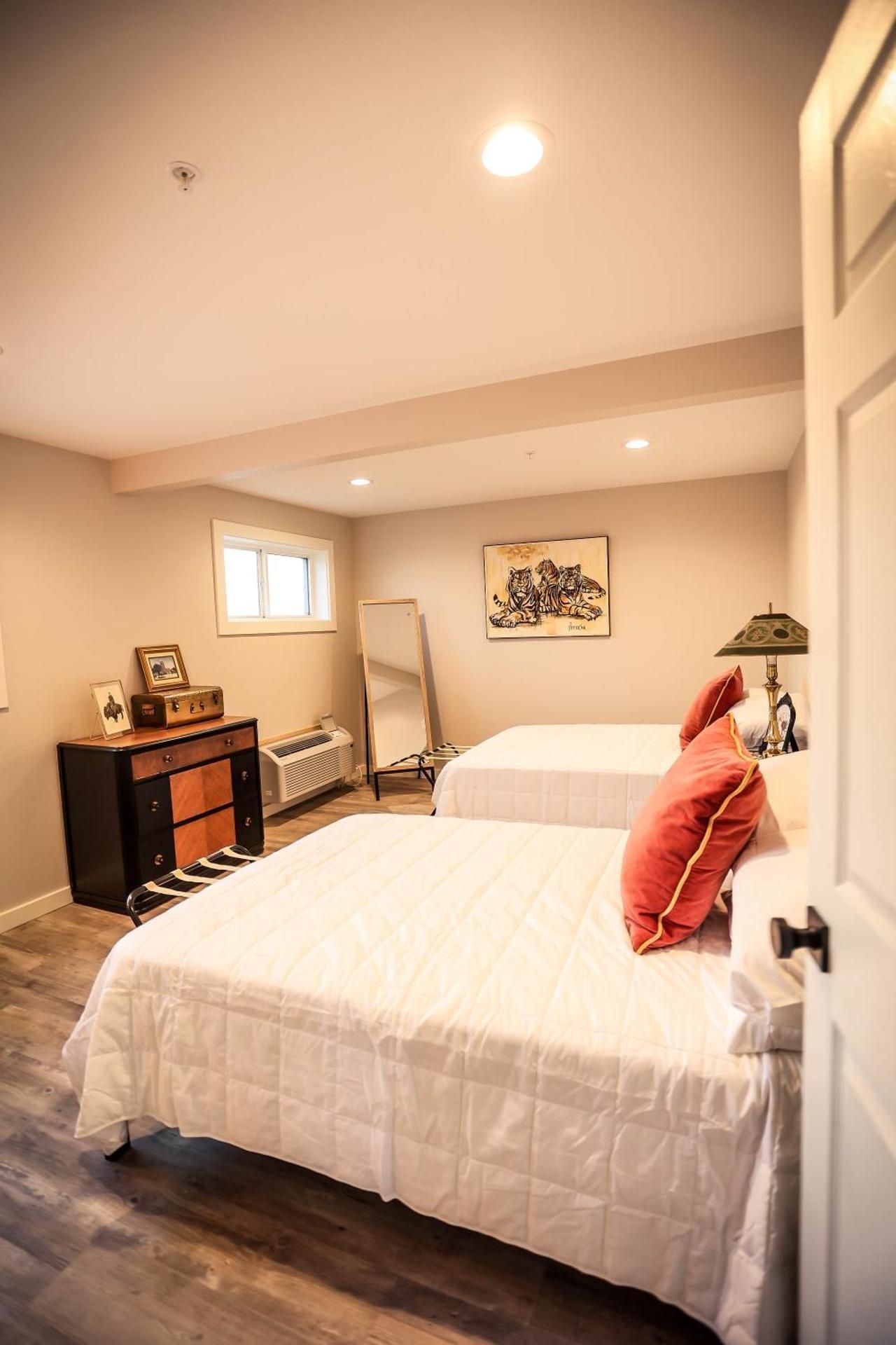Two-Bedroom Suite