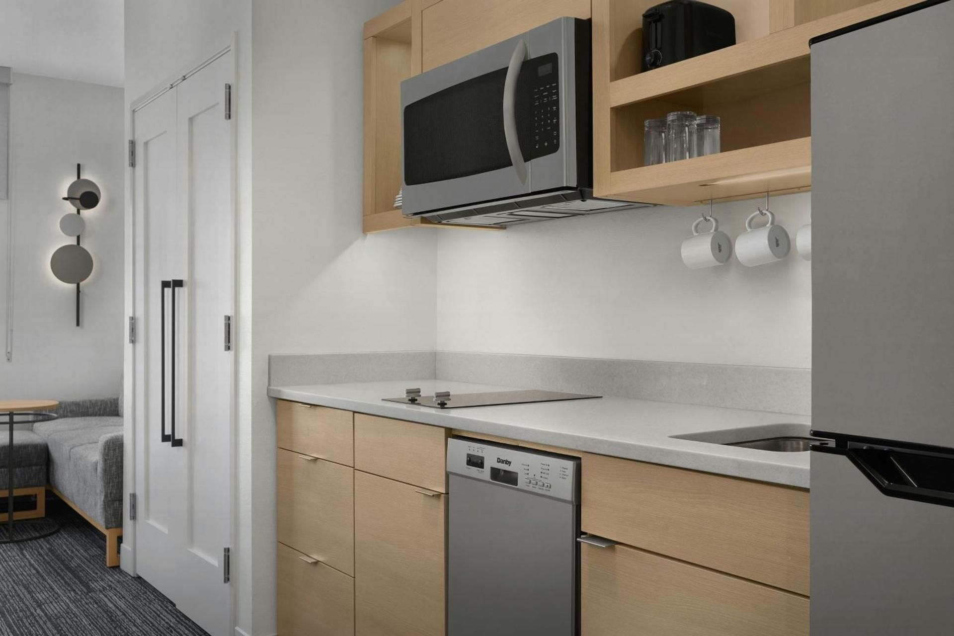 TownePlace Suites by Marriott Sikeston Studio, 1 King, Sofa bed 3