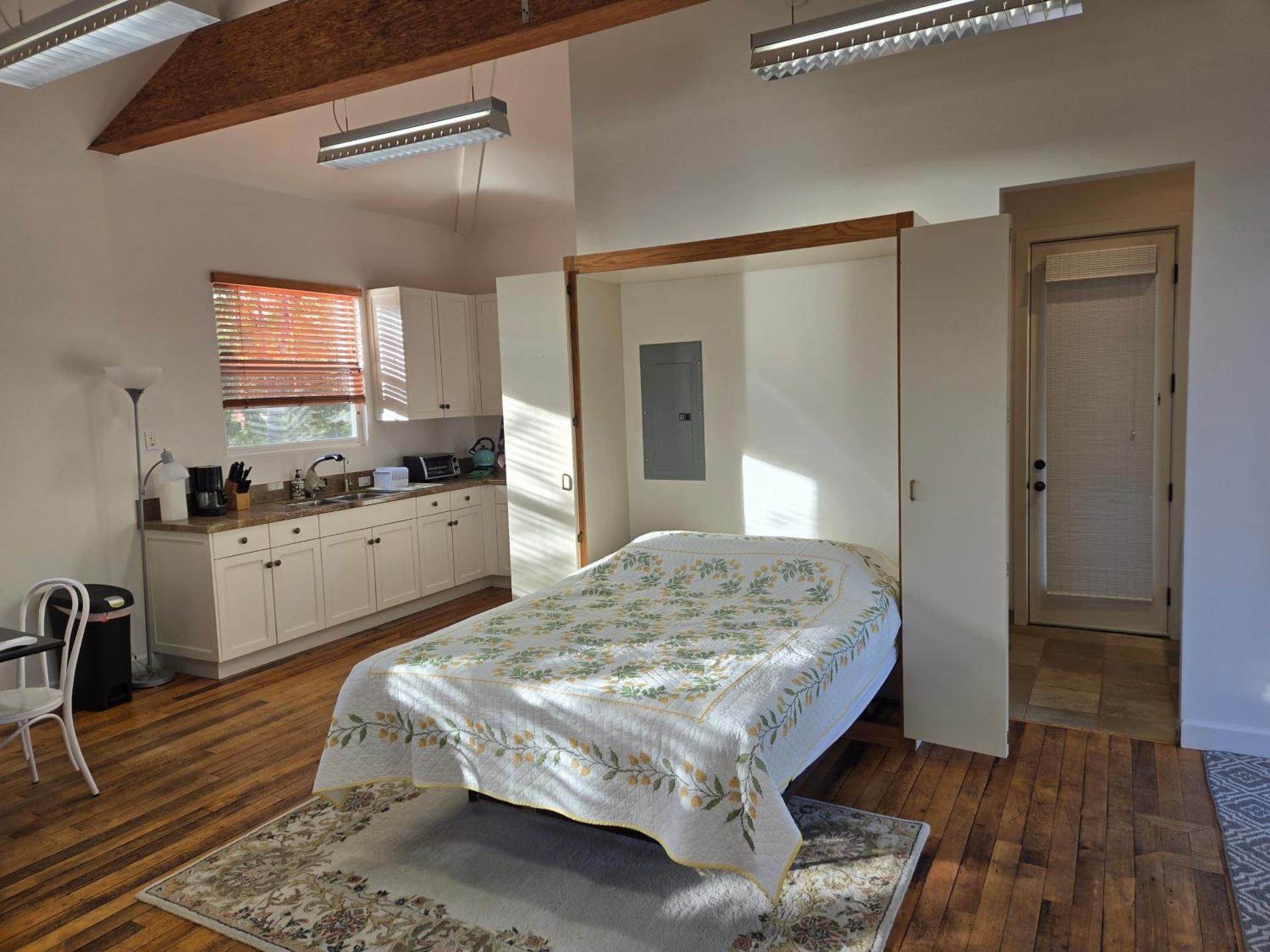 Deluxe Queen Room with Two Queen Beds