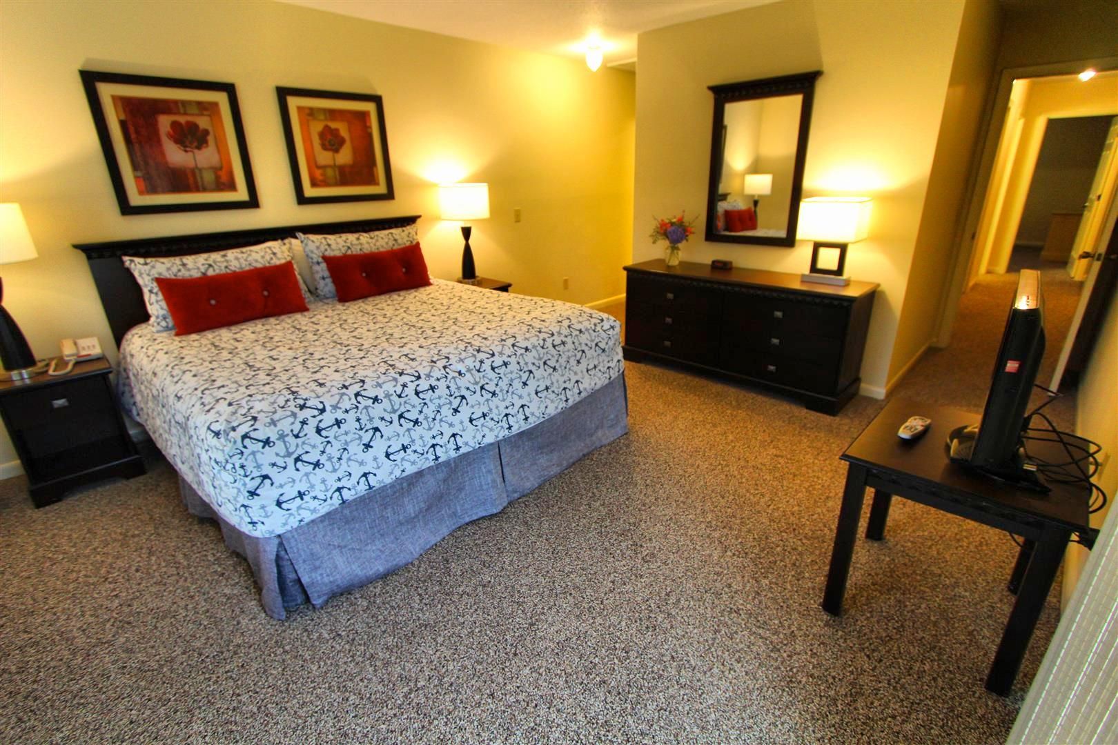 2 Bedroom 1 Bath Suite Non-Smoking
