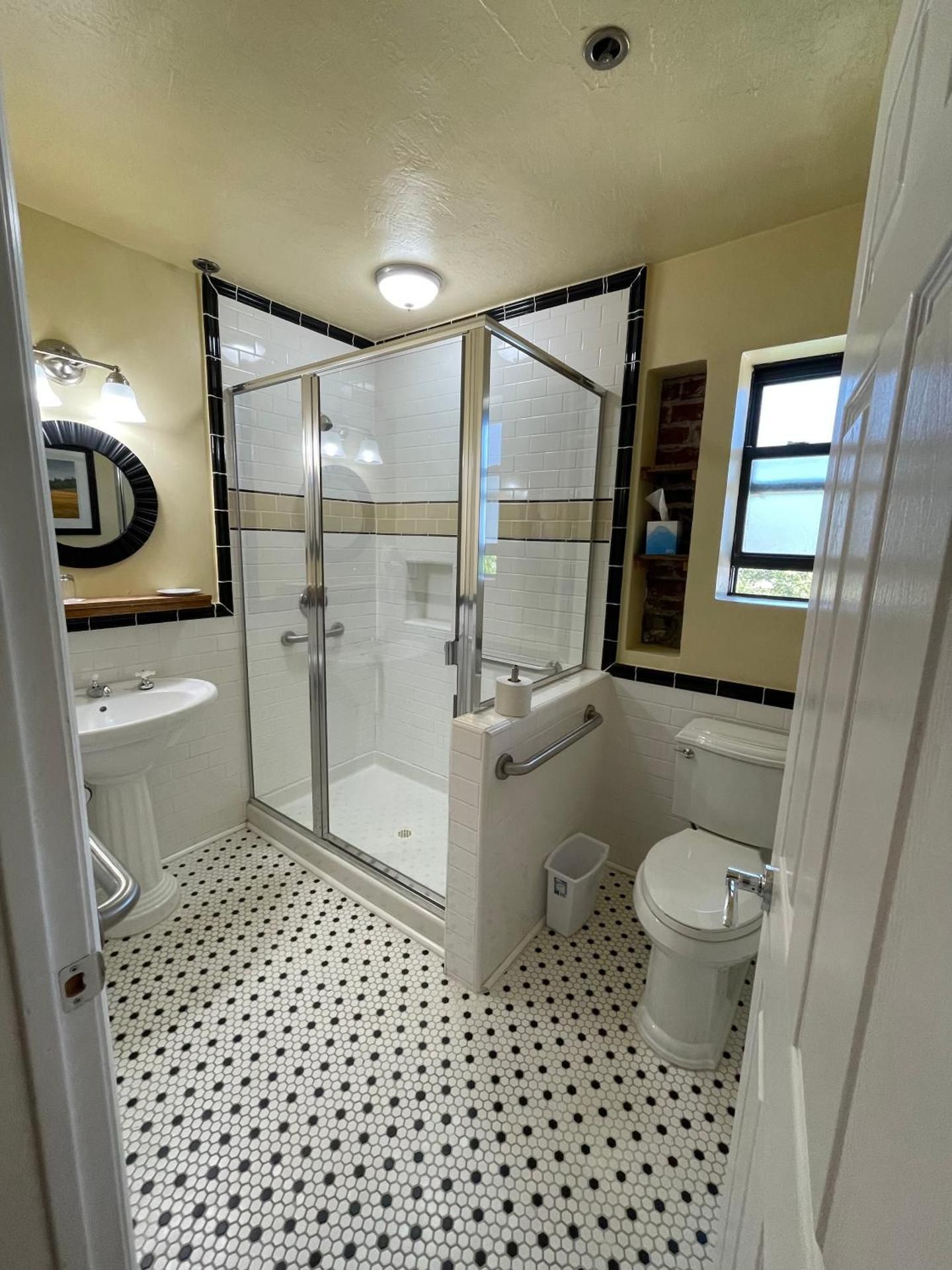 Queen Suite