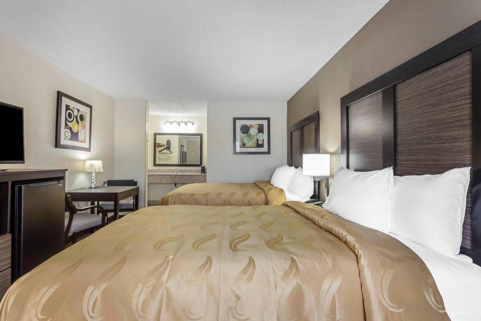 Double Room with Two Double Beds - Non-Smoking