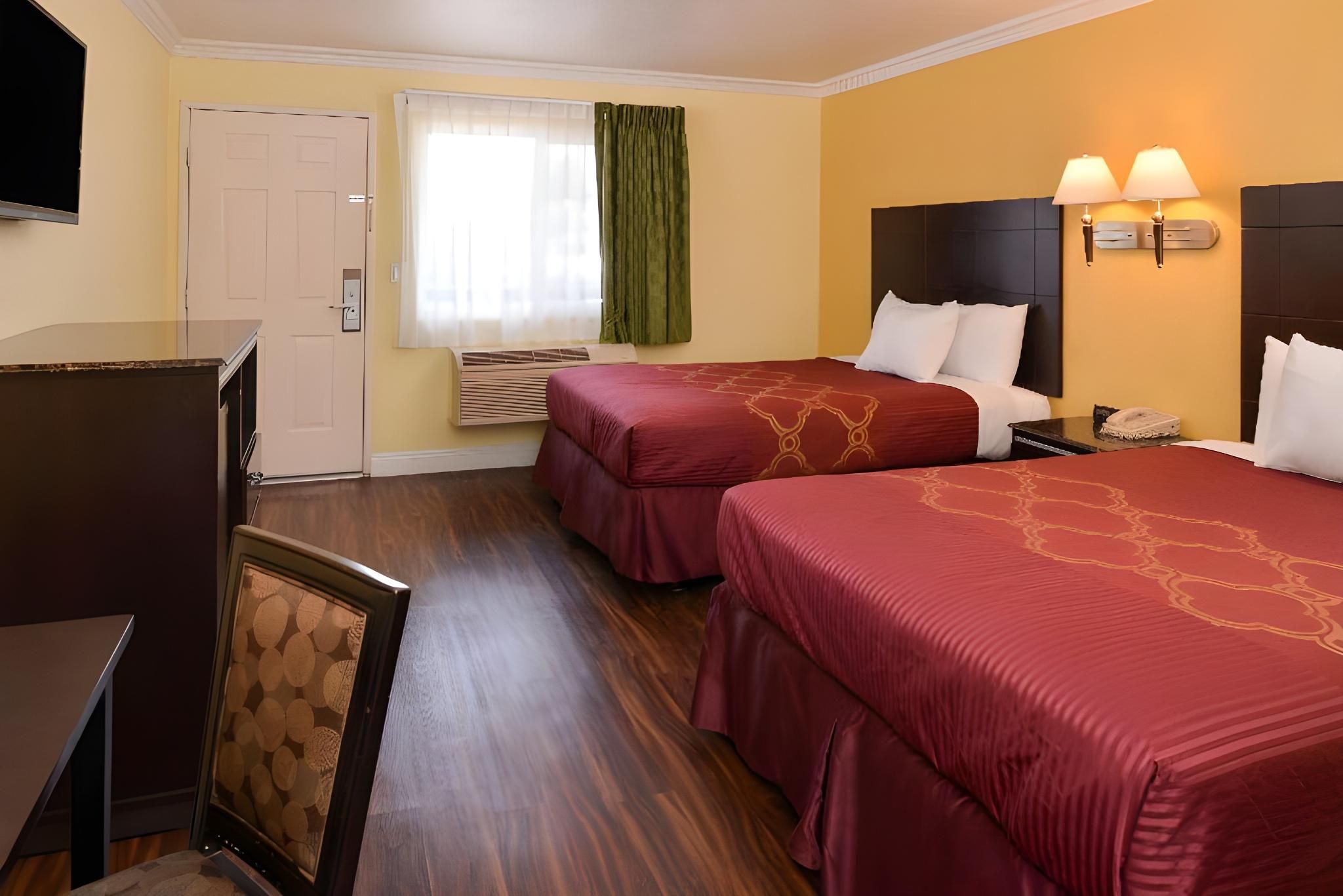 Best Western Plus Rialto 2 Queen Beds 8