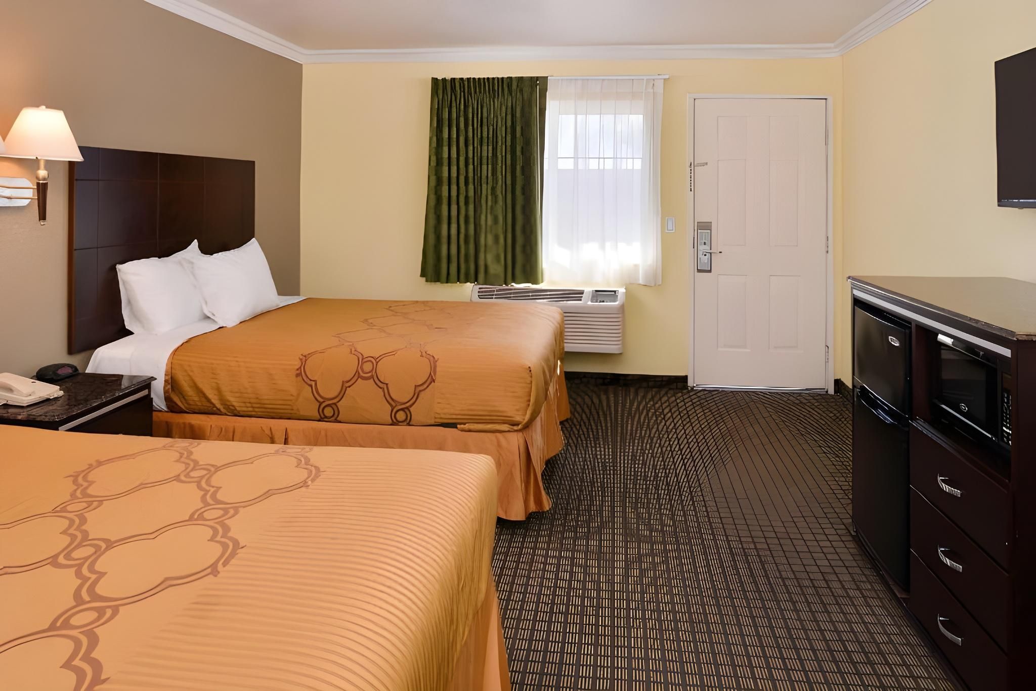 Best Western Plus Rialto 2 Queen Beds 4