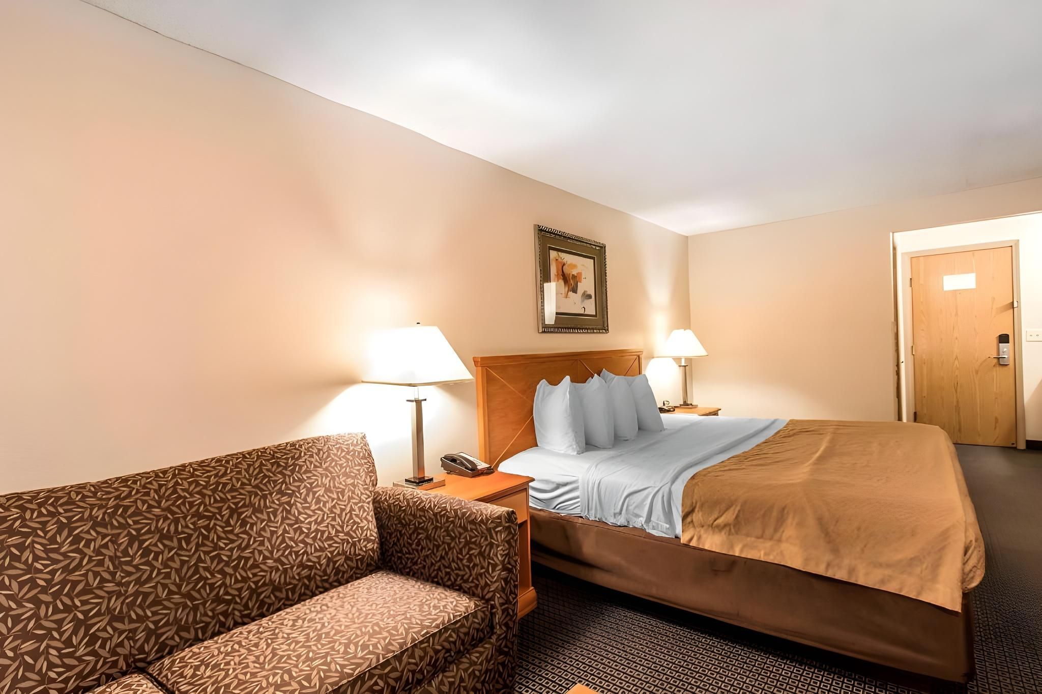 King Room - Accessible/Non-Smoking