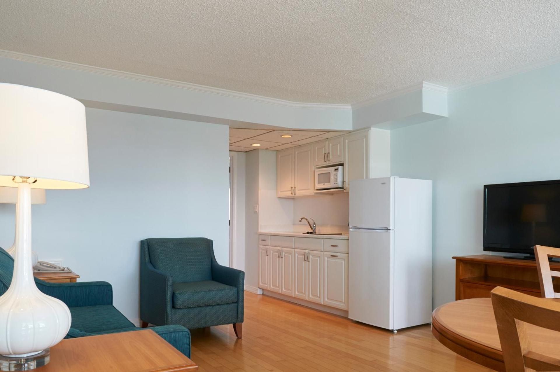 Two-Room Super Luxury Suite 