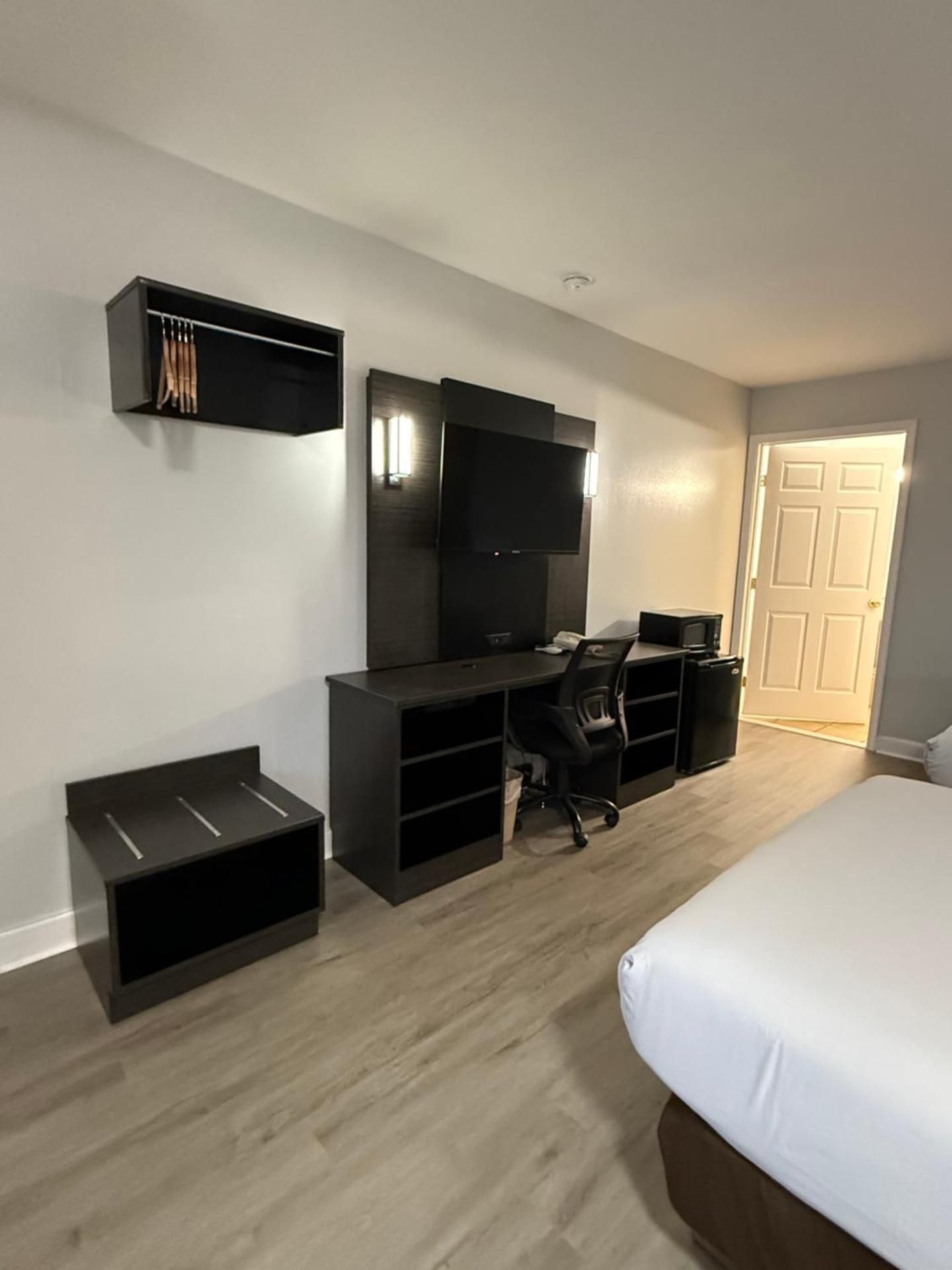 Quadruple Room - Disability Access - Non-Smoking