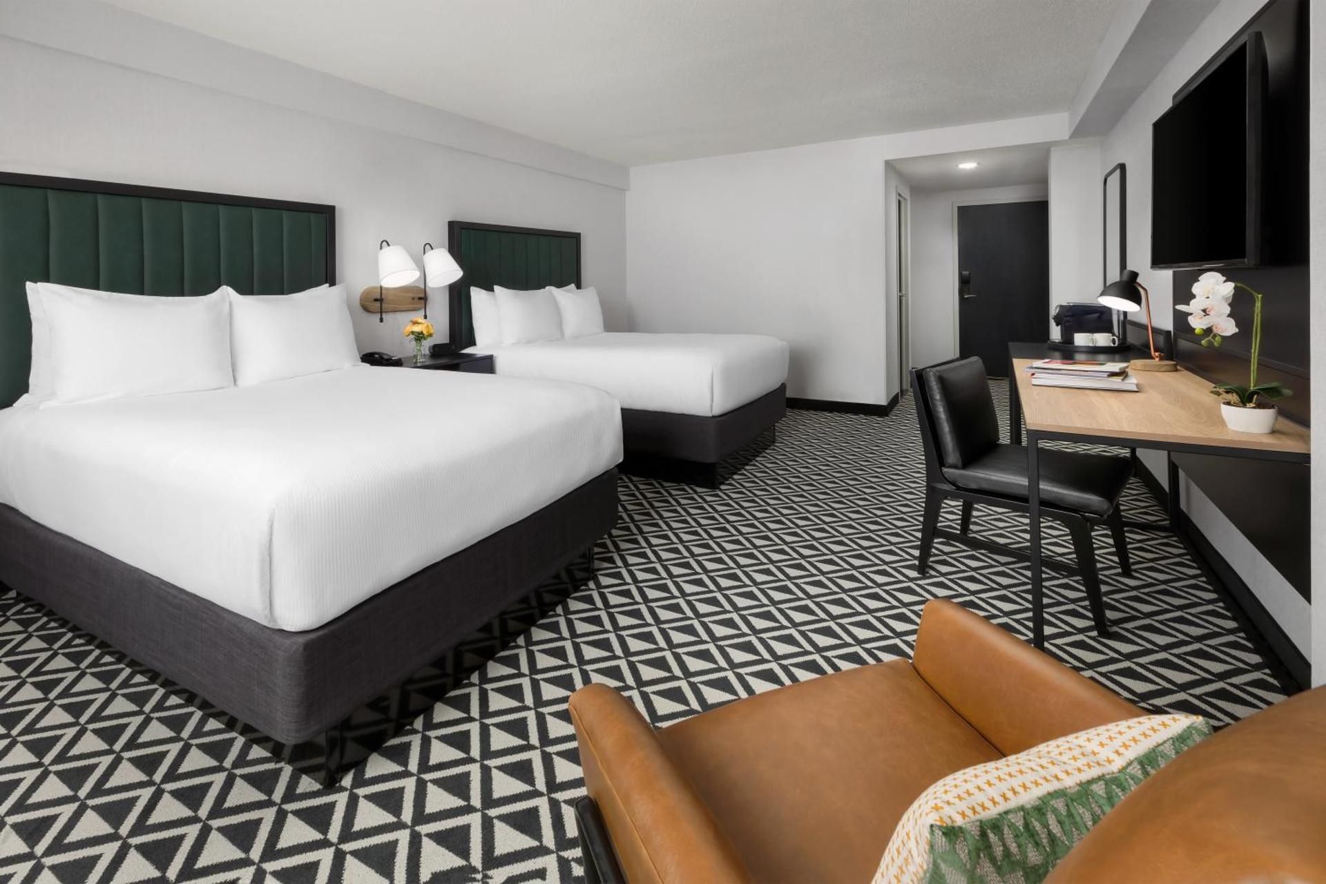 Arcadian Hotel Brookline Two Double Bed Interior Accessible Roll-In Shower 2