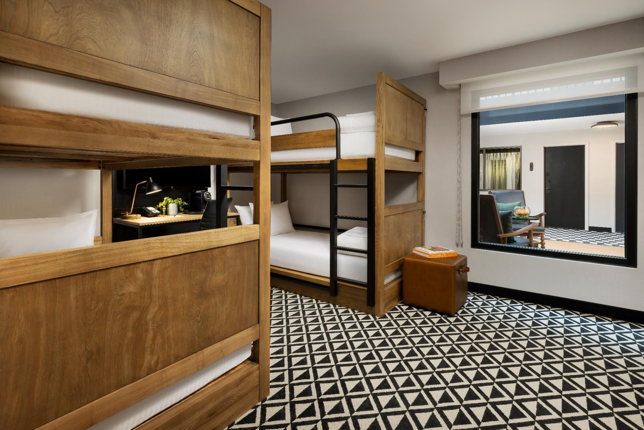 Arcadian Hotel Brookline Town House Bunk