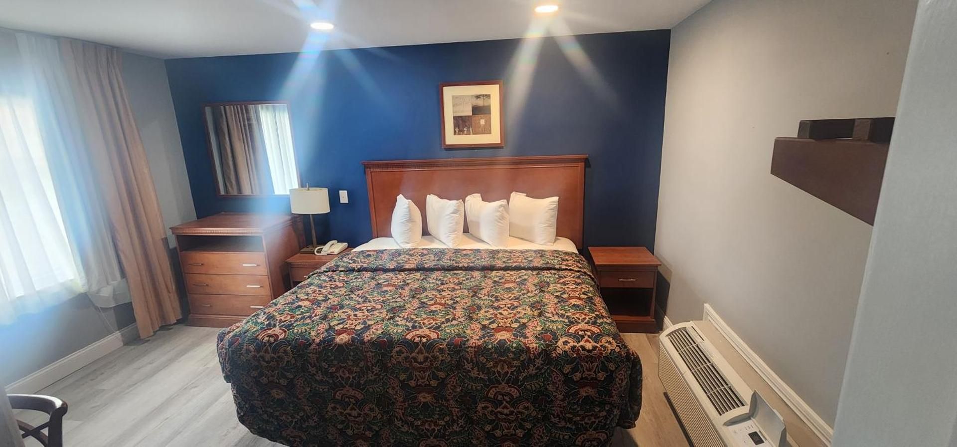 Budget Inn Horseheads Standard King Room