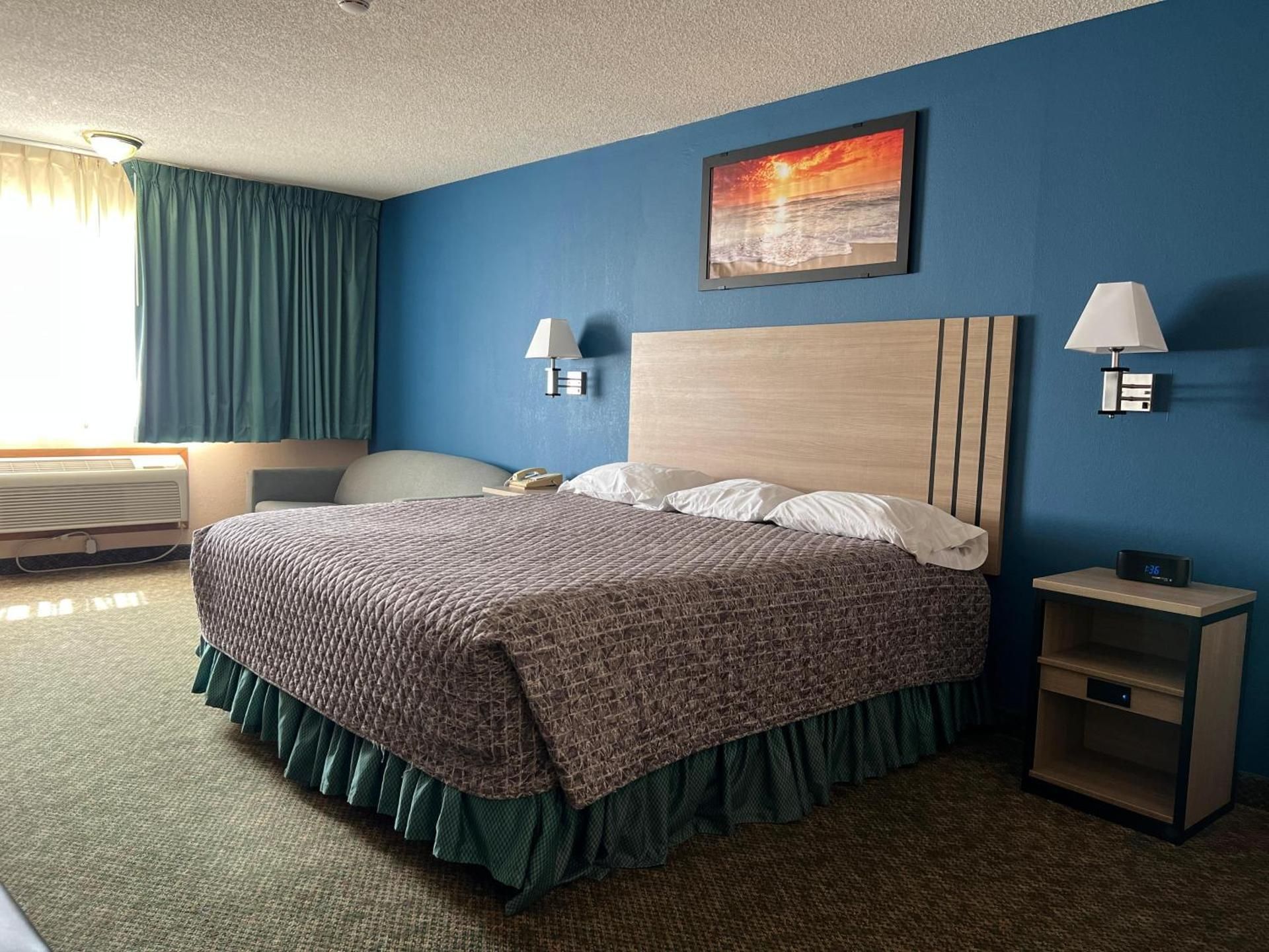 Deluxe King Room