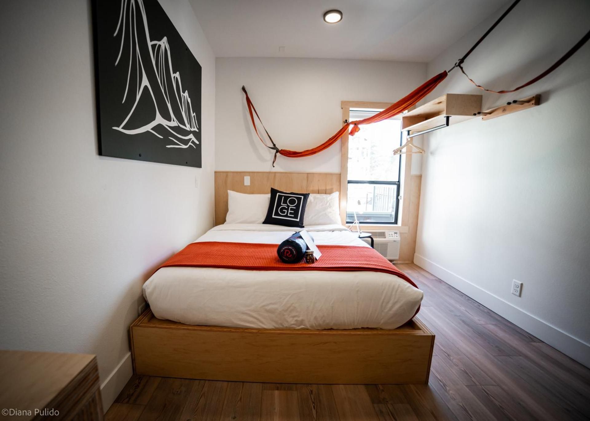 Queen Room with Shared Bathroom