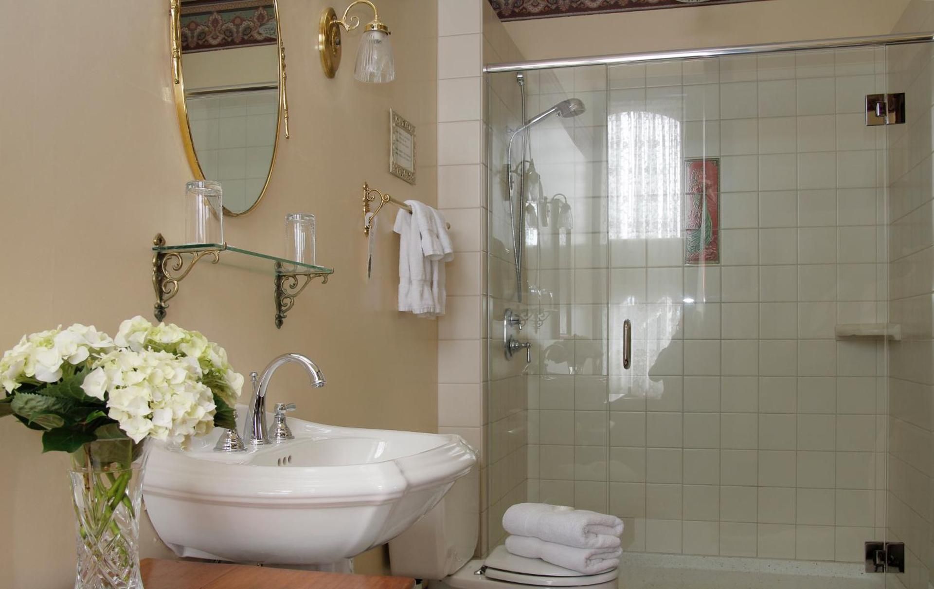 Two-Bedroom King Suite