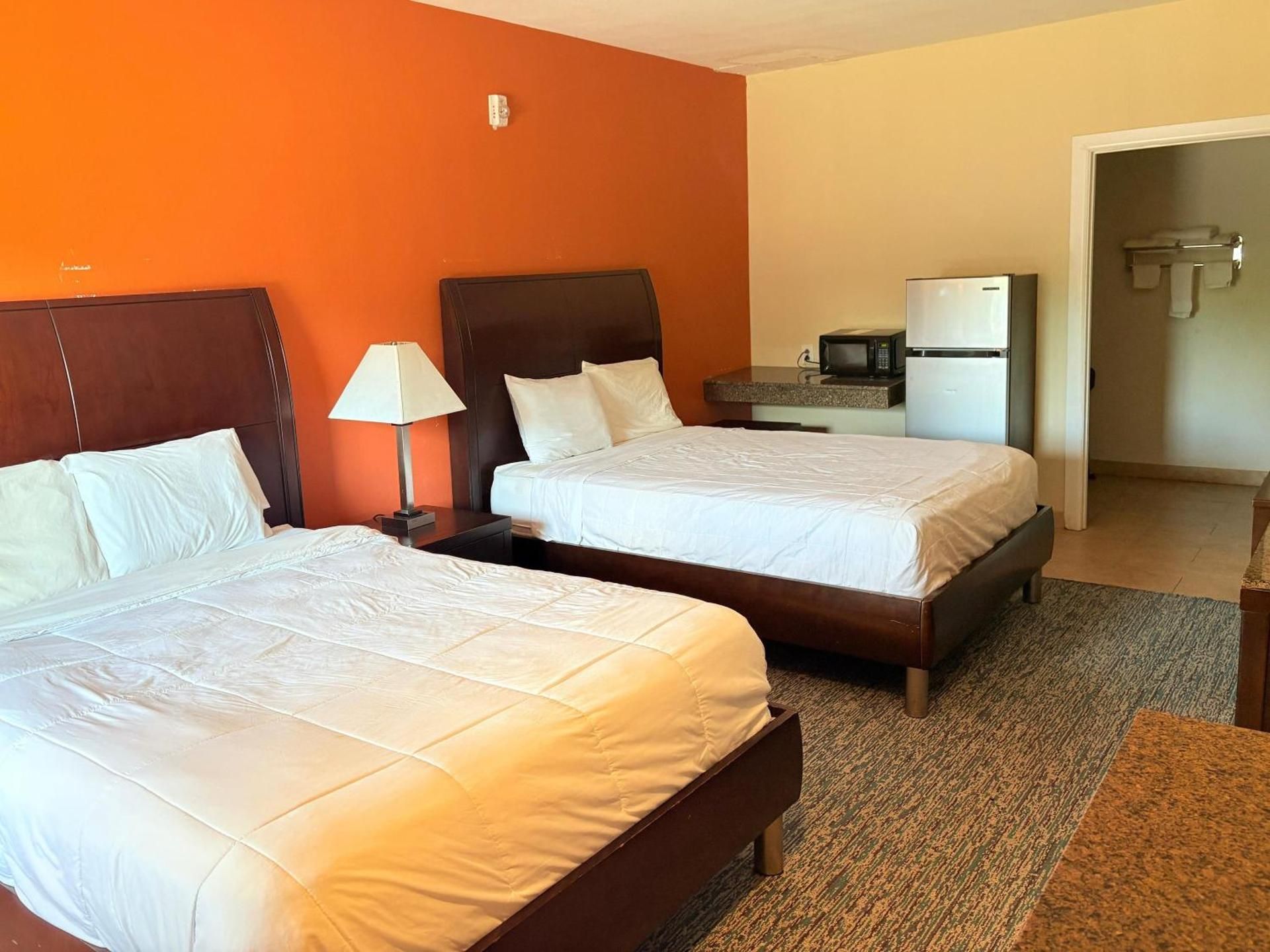 2 Queen Bed Accessible