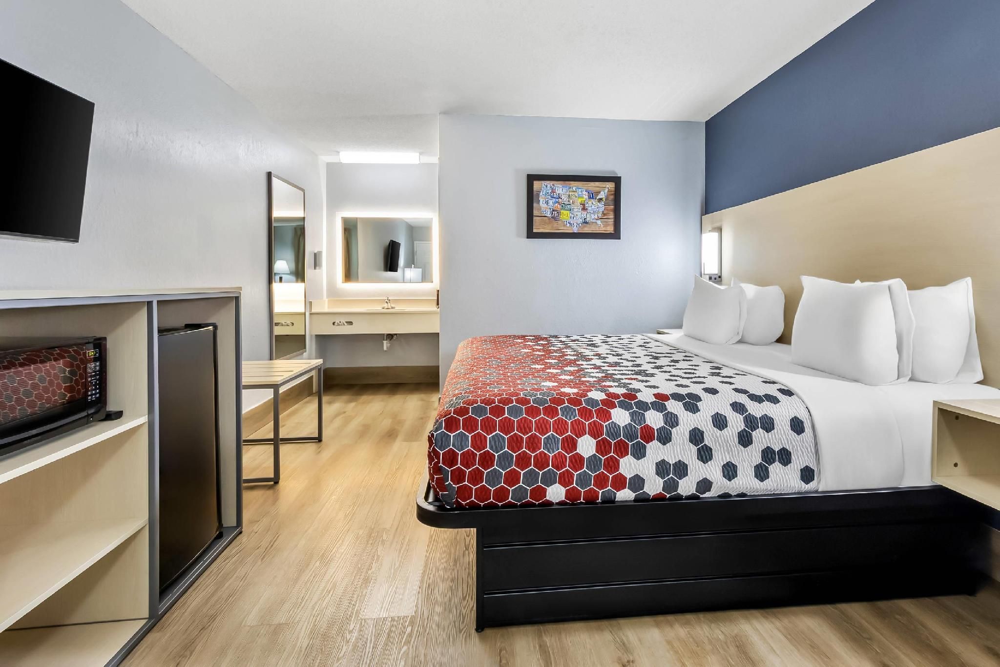 2 Queen Beds No Smoking