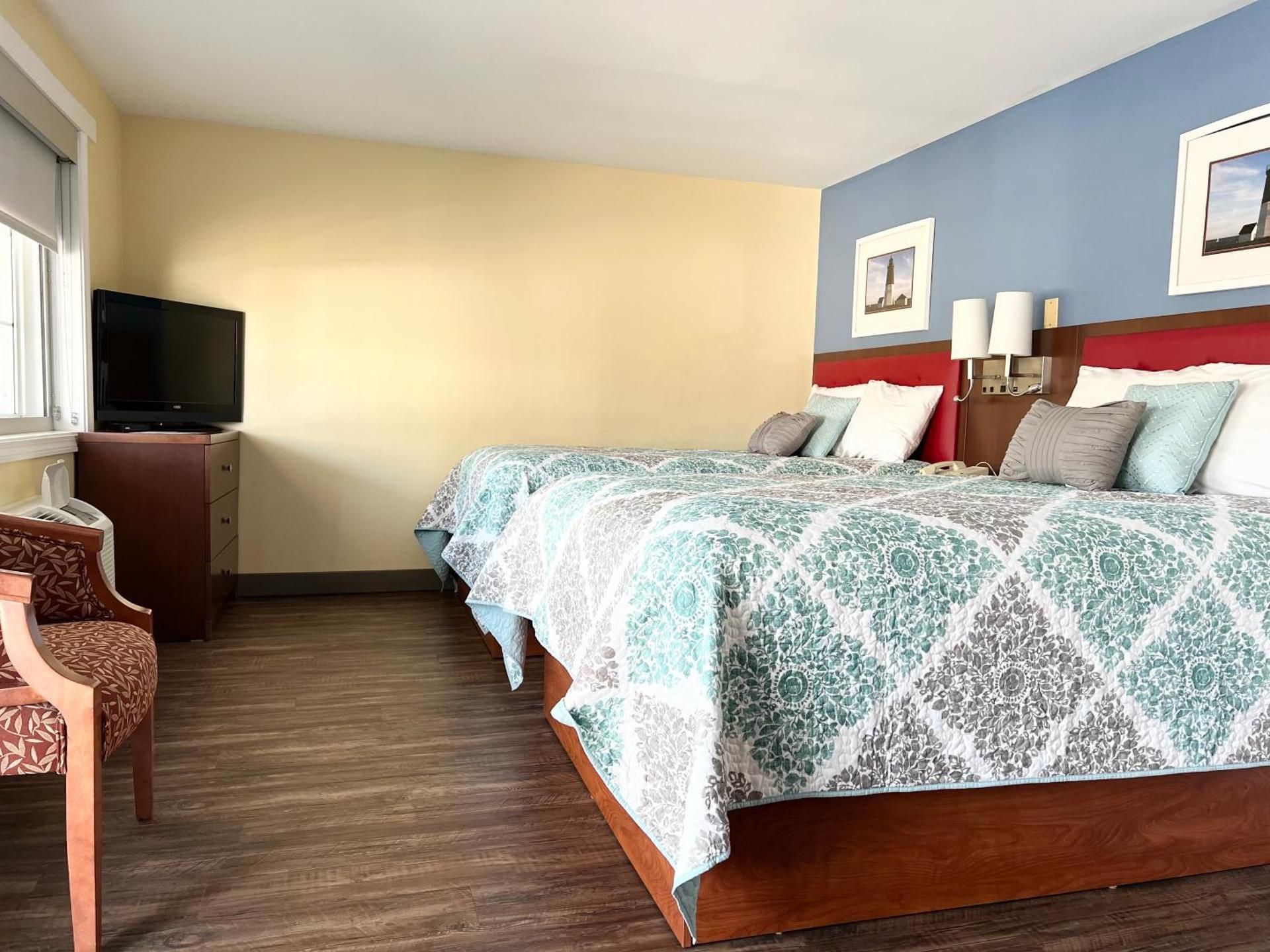 Standard Room 2 Full Bed (STD2FB)