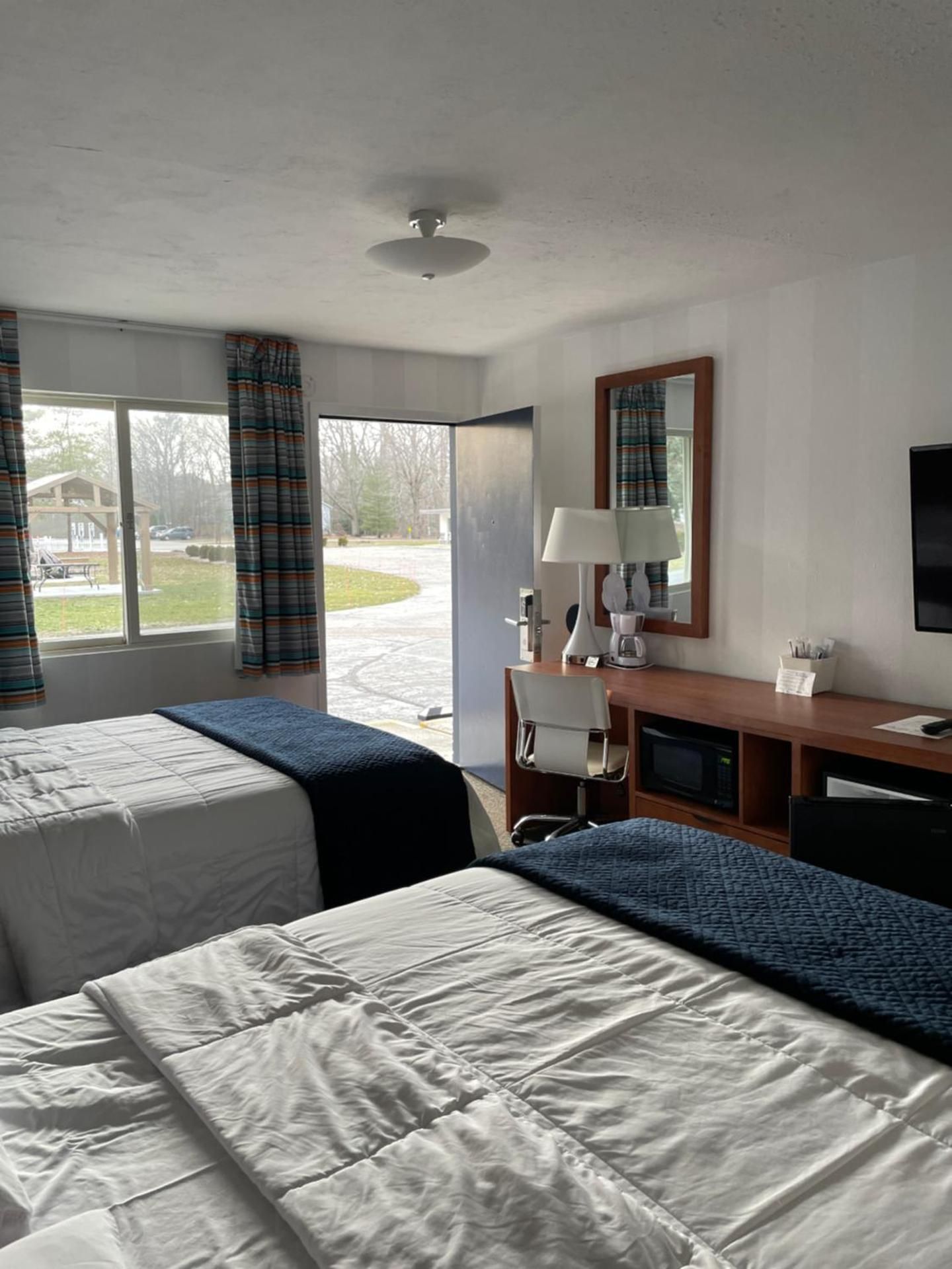 Starlite Resort Queen Room with Two Queen Beds