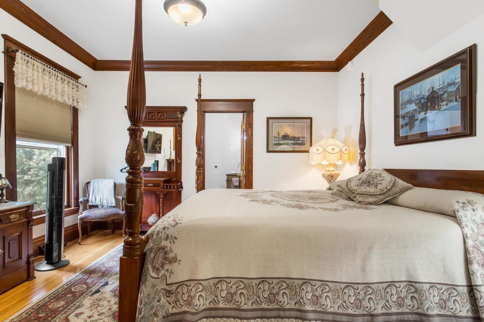 King Suite