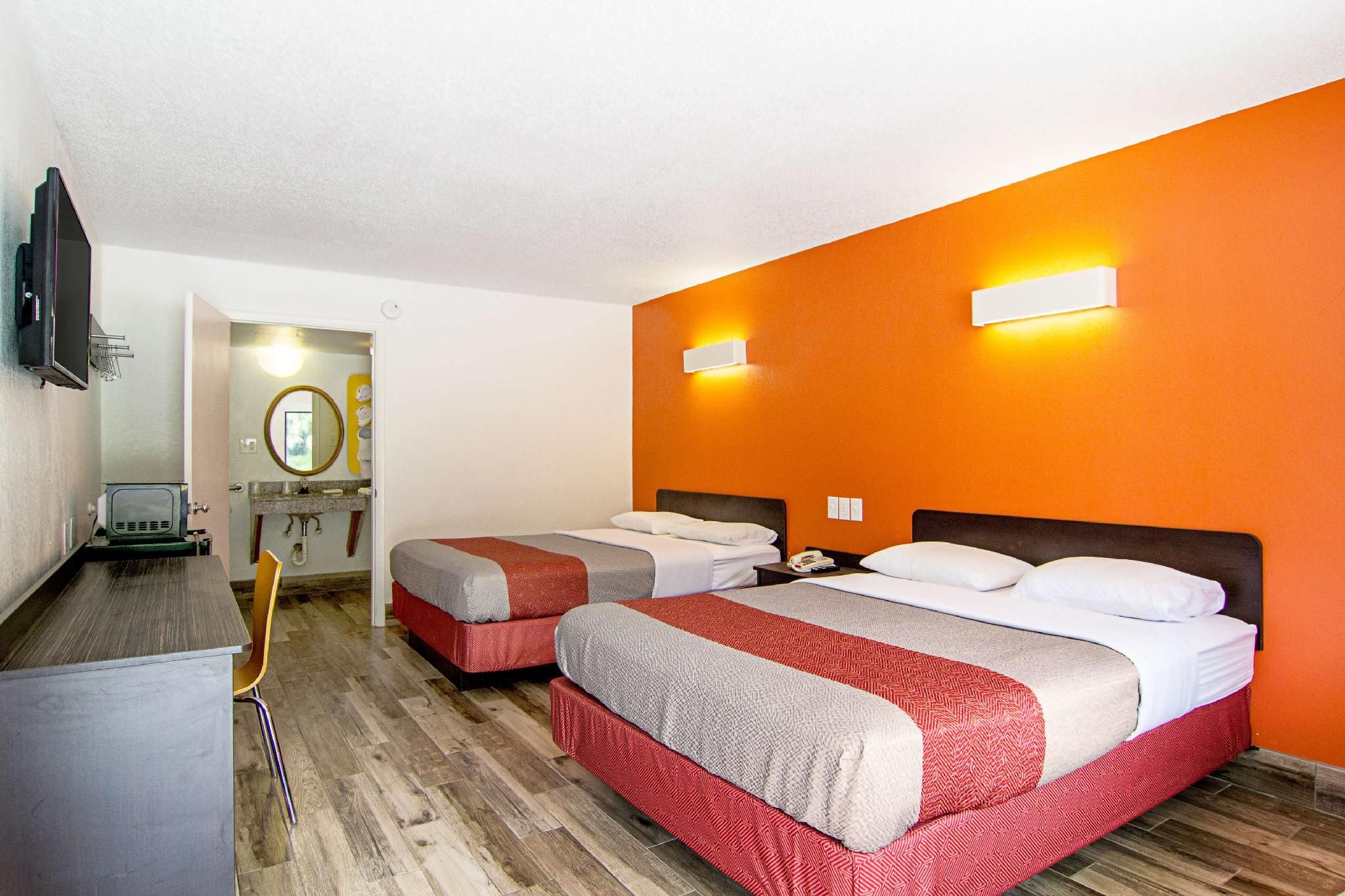 2 Queen Beds | Suite, Non-Smoking