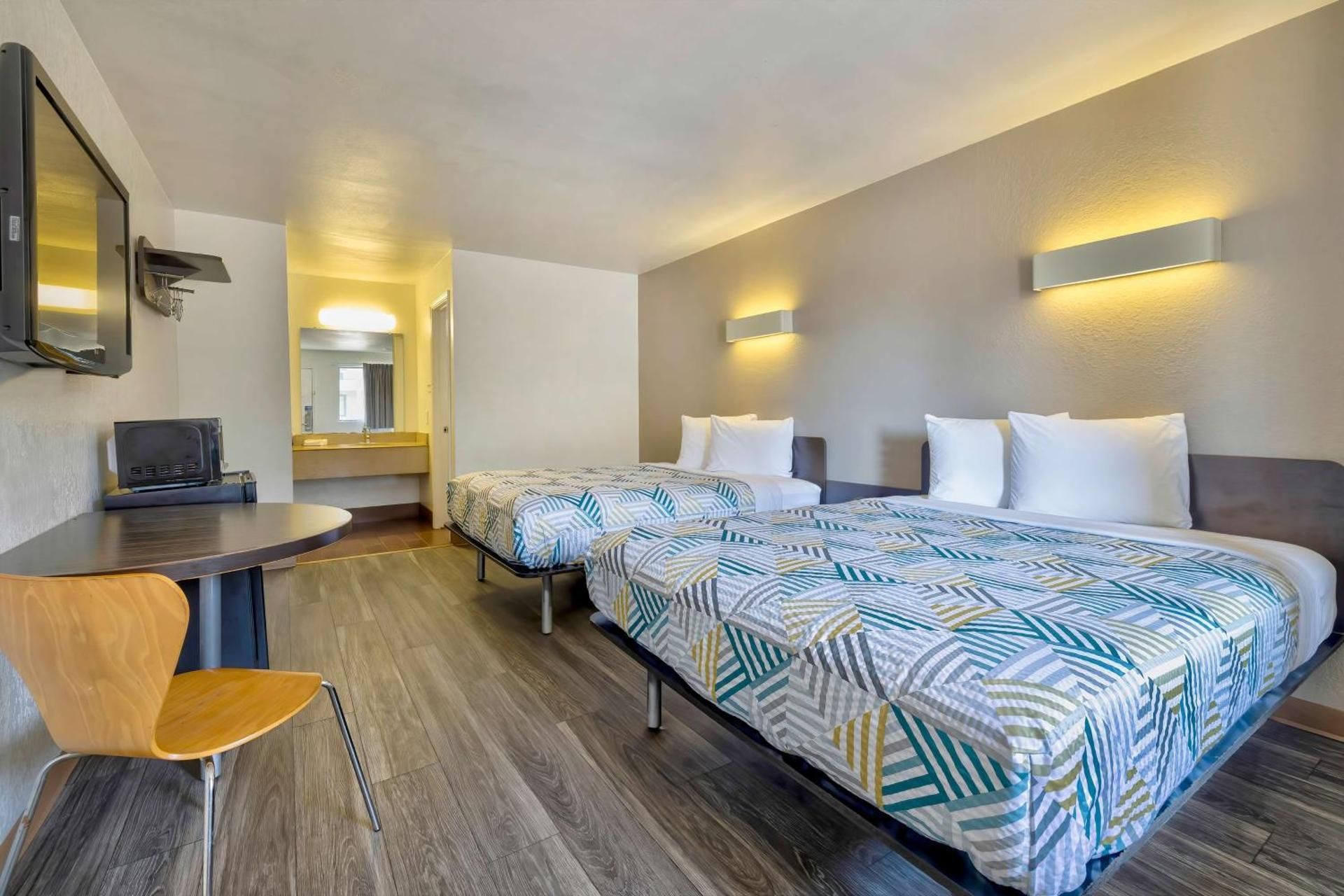 Double Room - Disability Access - Non-Smoking