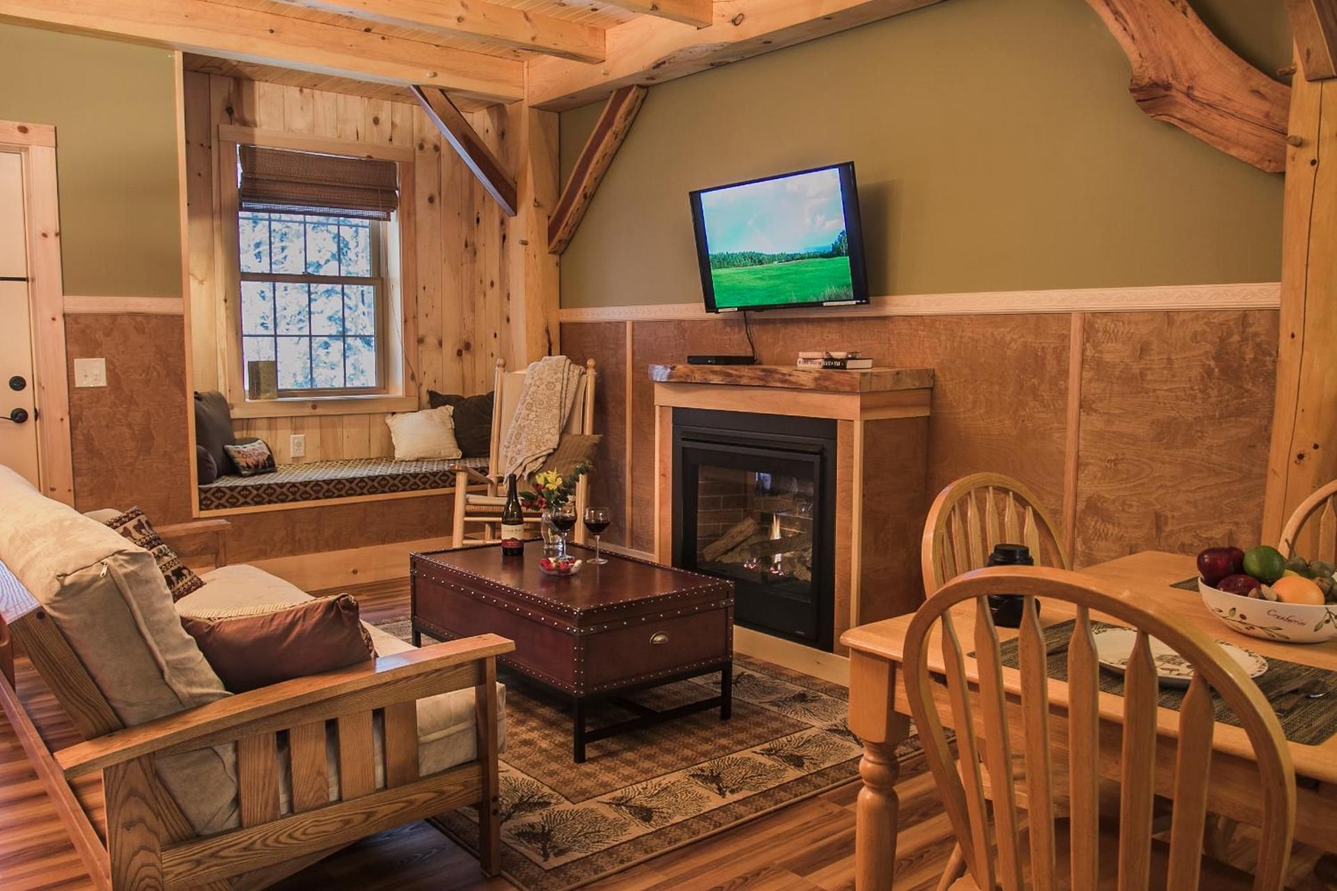 Cabin 6 - Evening Star (Non-Pet Friendly)
