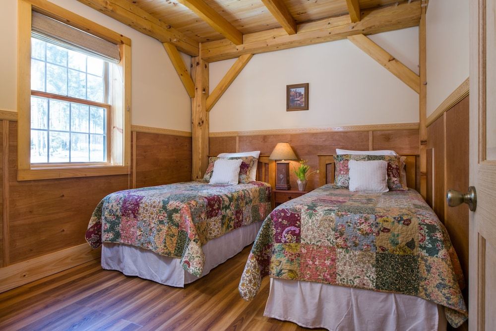 Cabin 3 (Pet Free) - Blackberry Bend