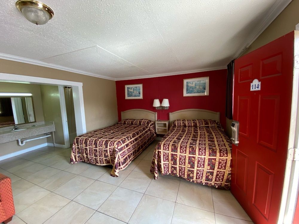 Classic Room, 2 Double Beds, Non Smoking