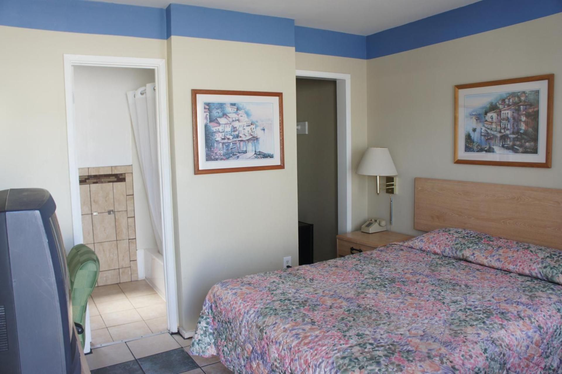 Queen Room - Disability Access