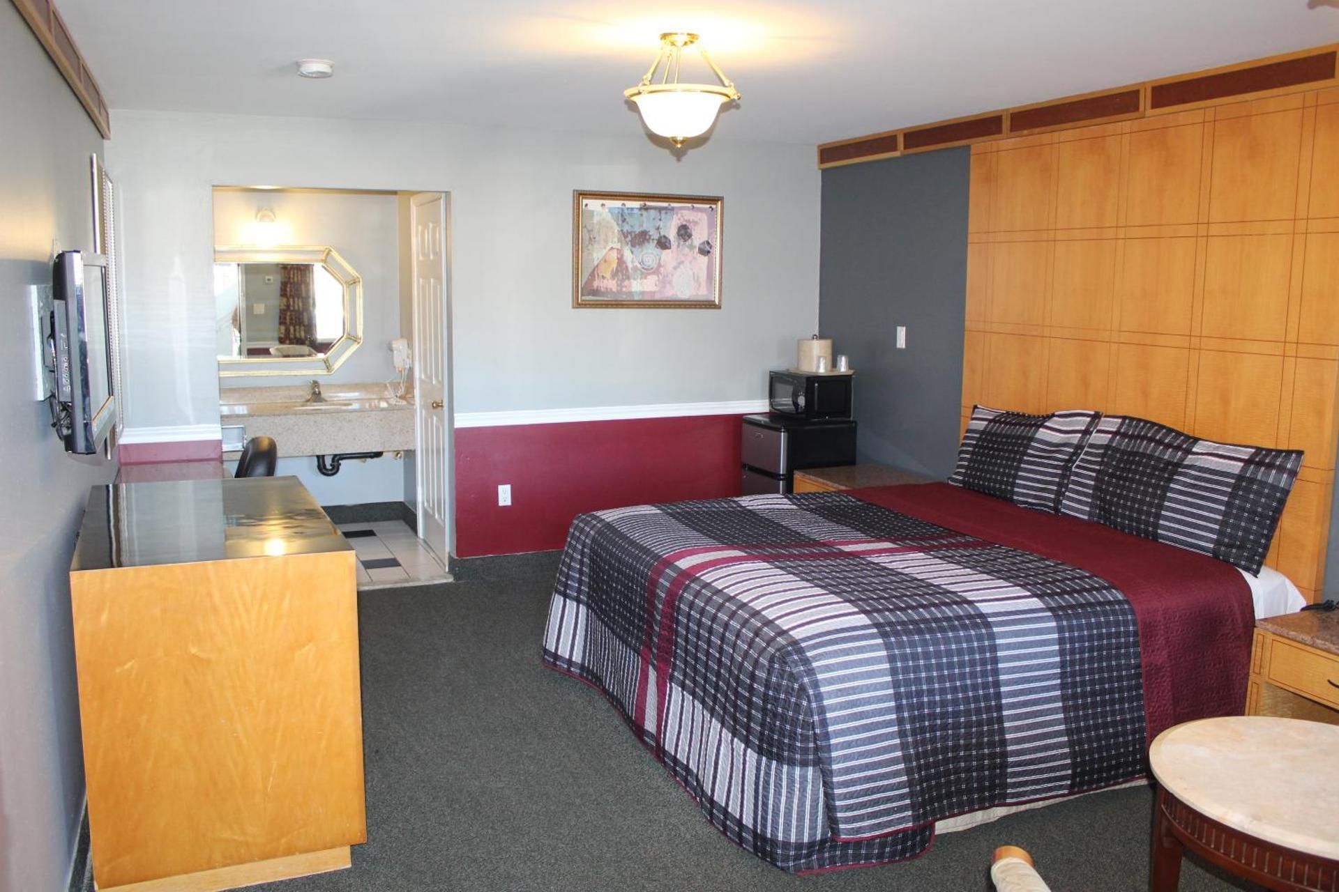 Liberty Inn Absecon Atlantic City Superior King Room - Smoking 2