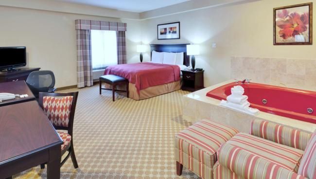 King Suite with Jacuzzi