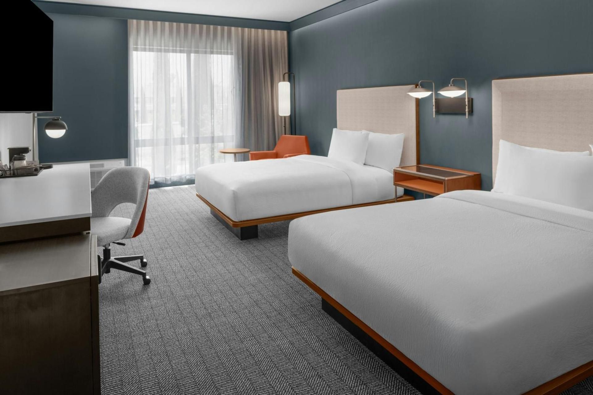 Courtyard by Marriott San Bernardino Loma Linda Standard Queen Room with Two Queen Beds